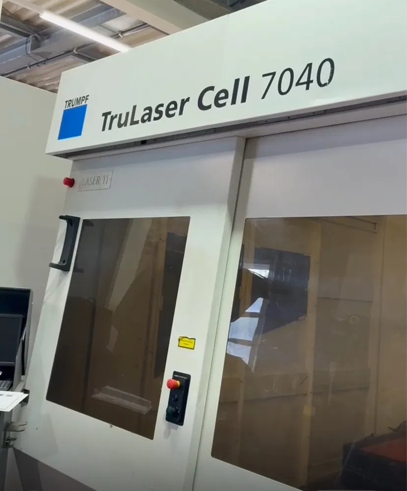 Used Trumpf TruLaser Cell 7040 I 3D Laser Cutting I 2010