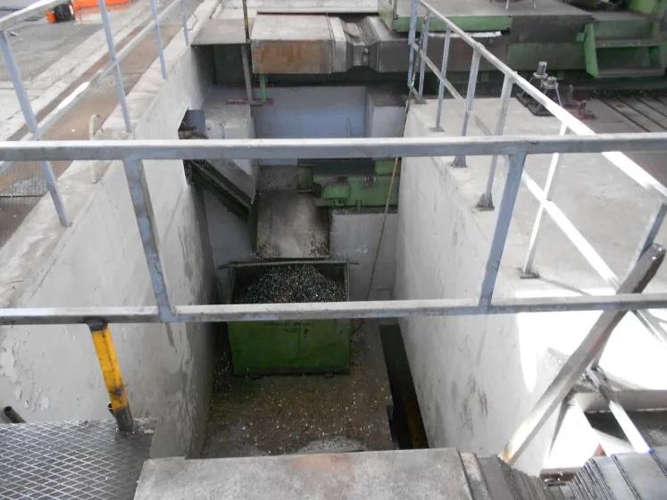 Usado Máquina de Fresado Portal CNC Waldrich Coburg 17-10 GMF 450 I