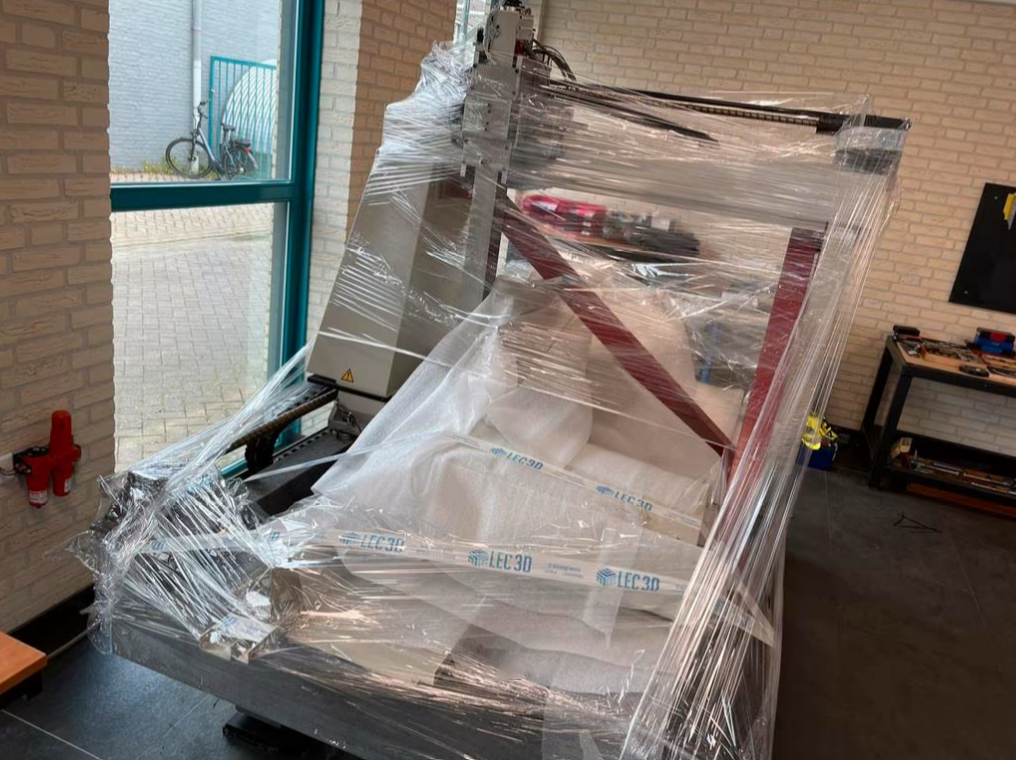 Used Mitutoyo Euro C9166 Apex - Measuring Machine - 2000