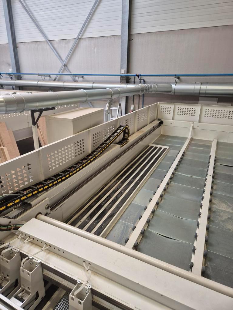Used SCM Gabbiani Galaxy 105 I Beam saw I 2005