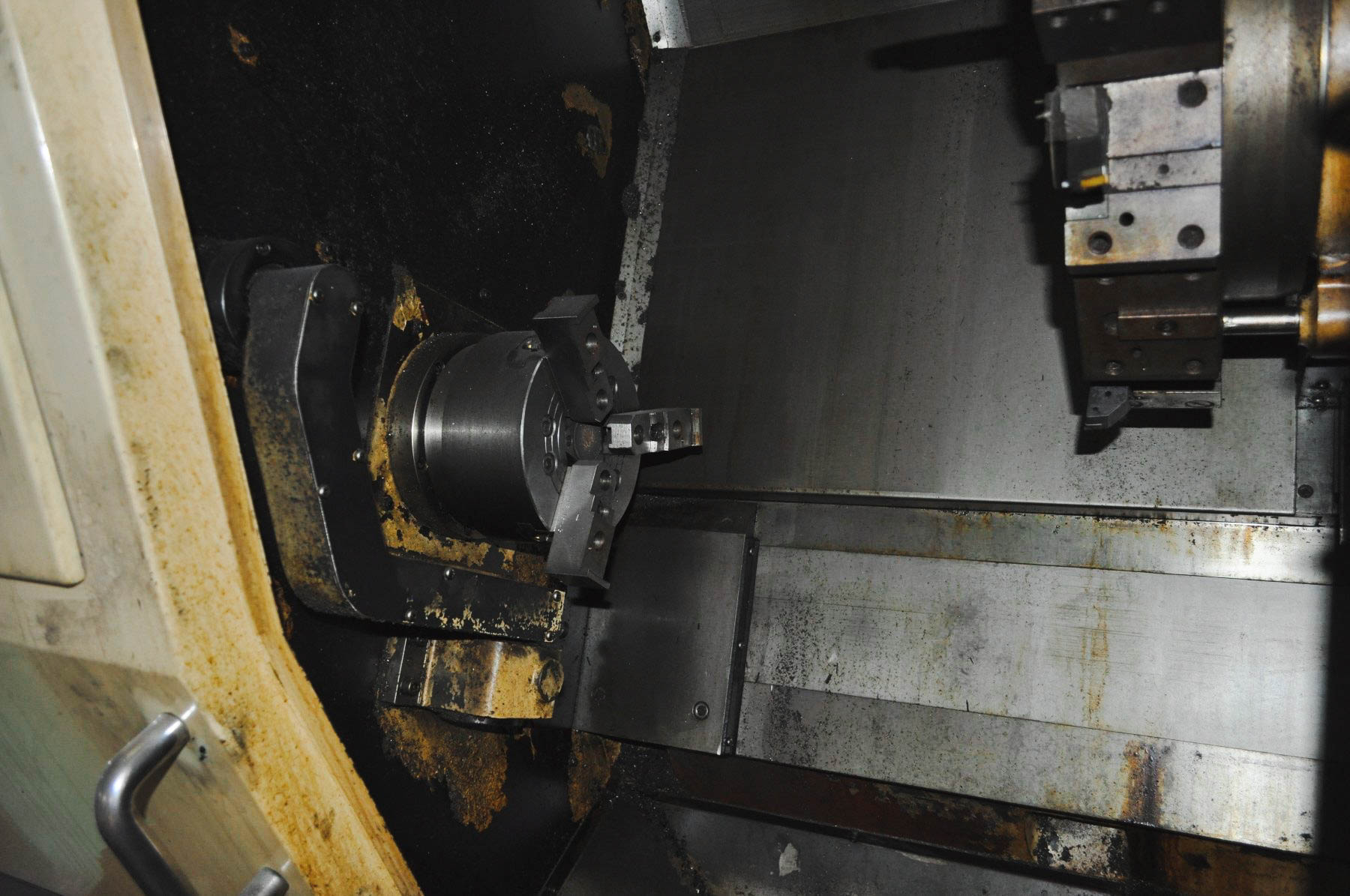 Used Hwacheon Hi-ECO 21 - CNC Lathe