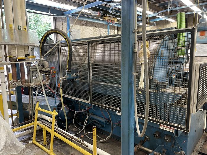 Used 2005 Ellis 900lb washer/extractor