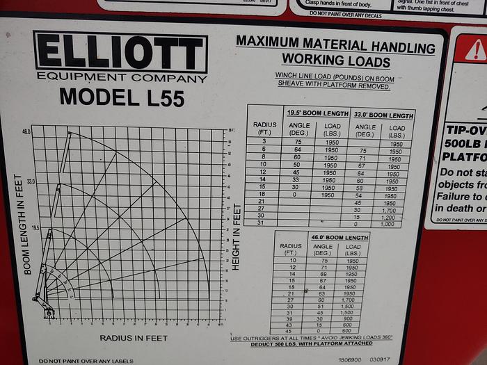 Used Elliott L55R Sign Crane on 2019 International 4300 Reg Cab Flatbed Truck - M97257