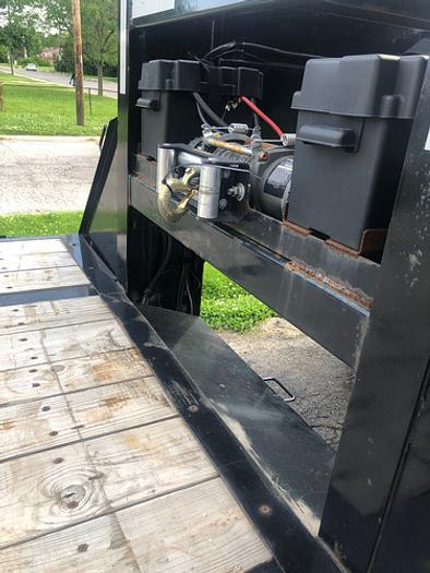 Used 2018 Big Tex 40' Gooseneck Trailer