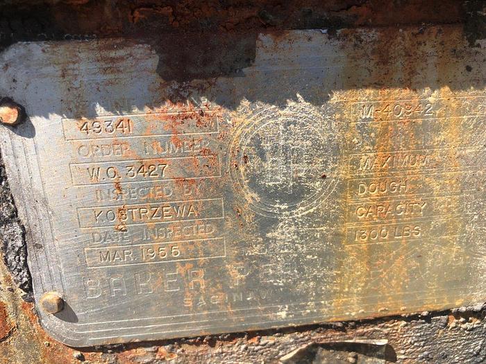 Used 1300lb Capacity Dough Mixer