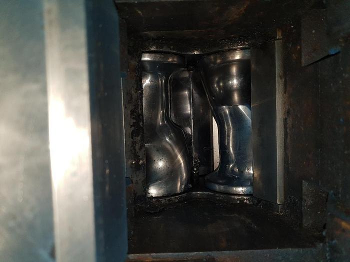 Used 1990 Pomini Farrel VIC1.8-PX1.6 Tandem Lab mixer