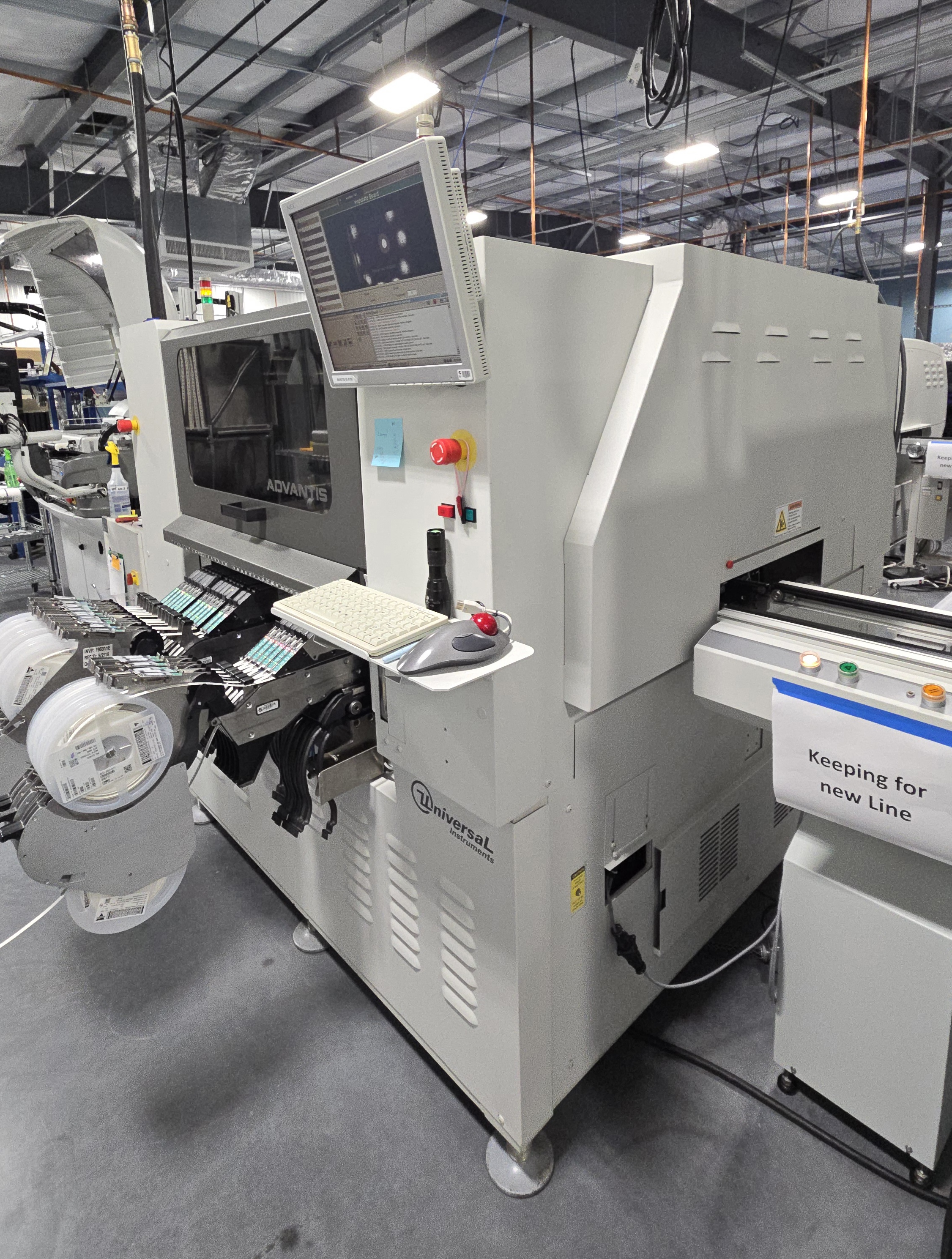 Used UIC Advantis AC-30 Lightning Pick and Place Machine