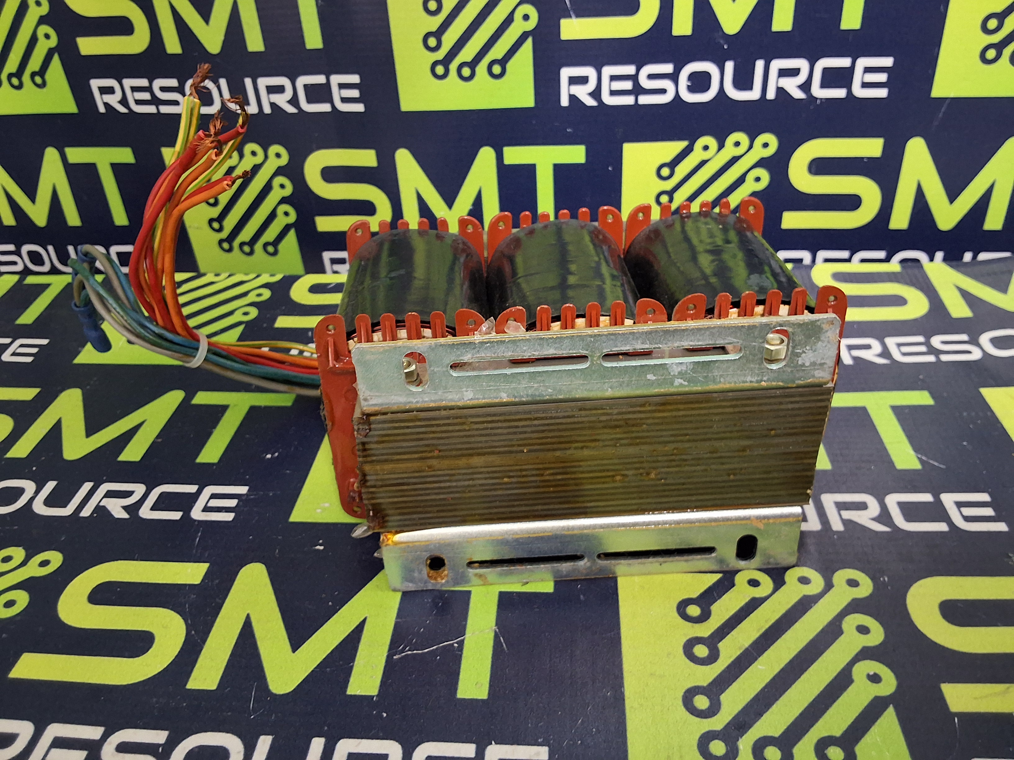 Used GOLDSEAL 3-PHASE POWER TRANSFORMER EN60742 500VA 230V 50Hz