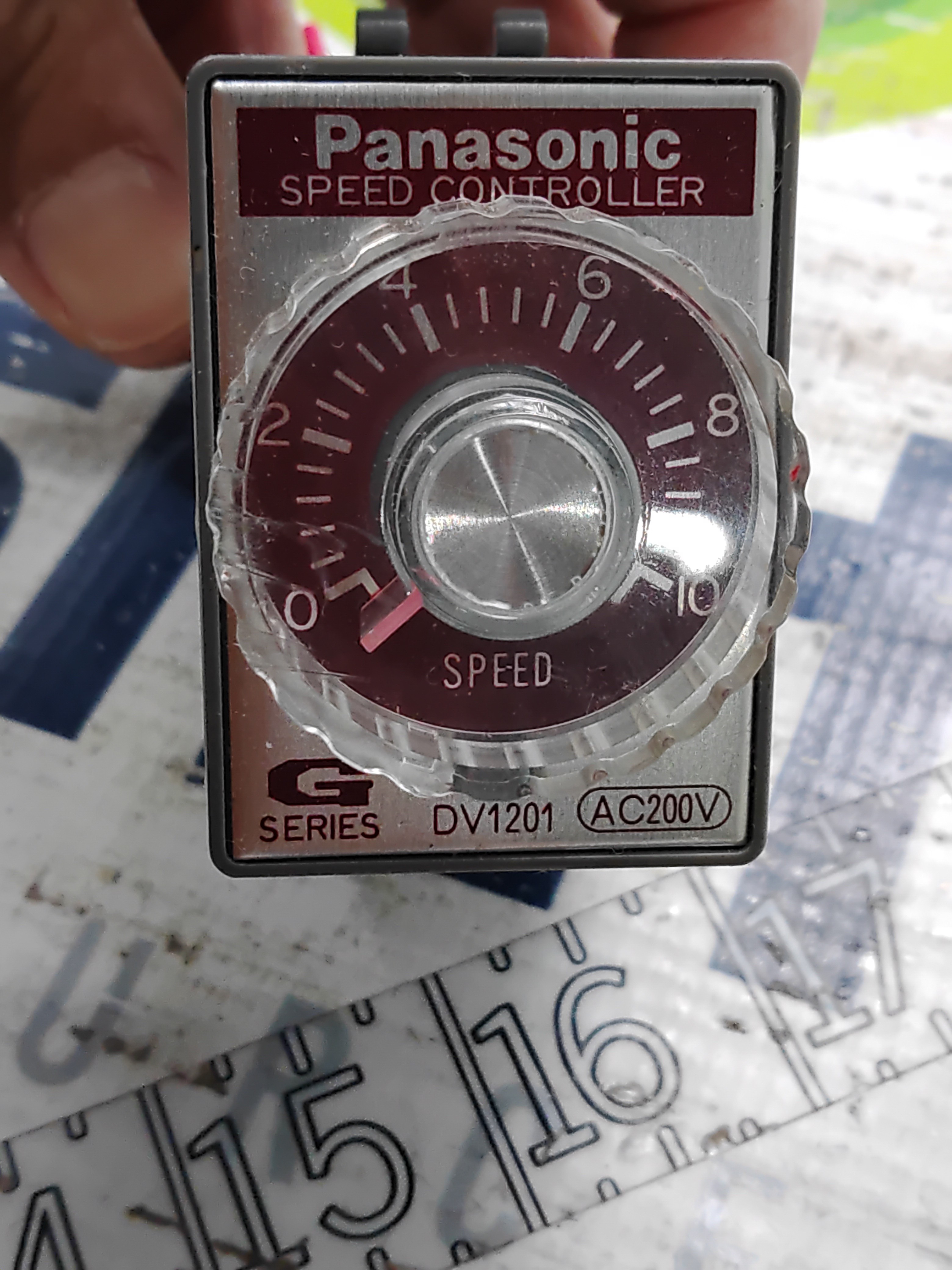 Used KEYENCE PZ-101 PHOTOELECTRIC SENSOR SWITCH