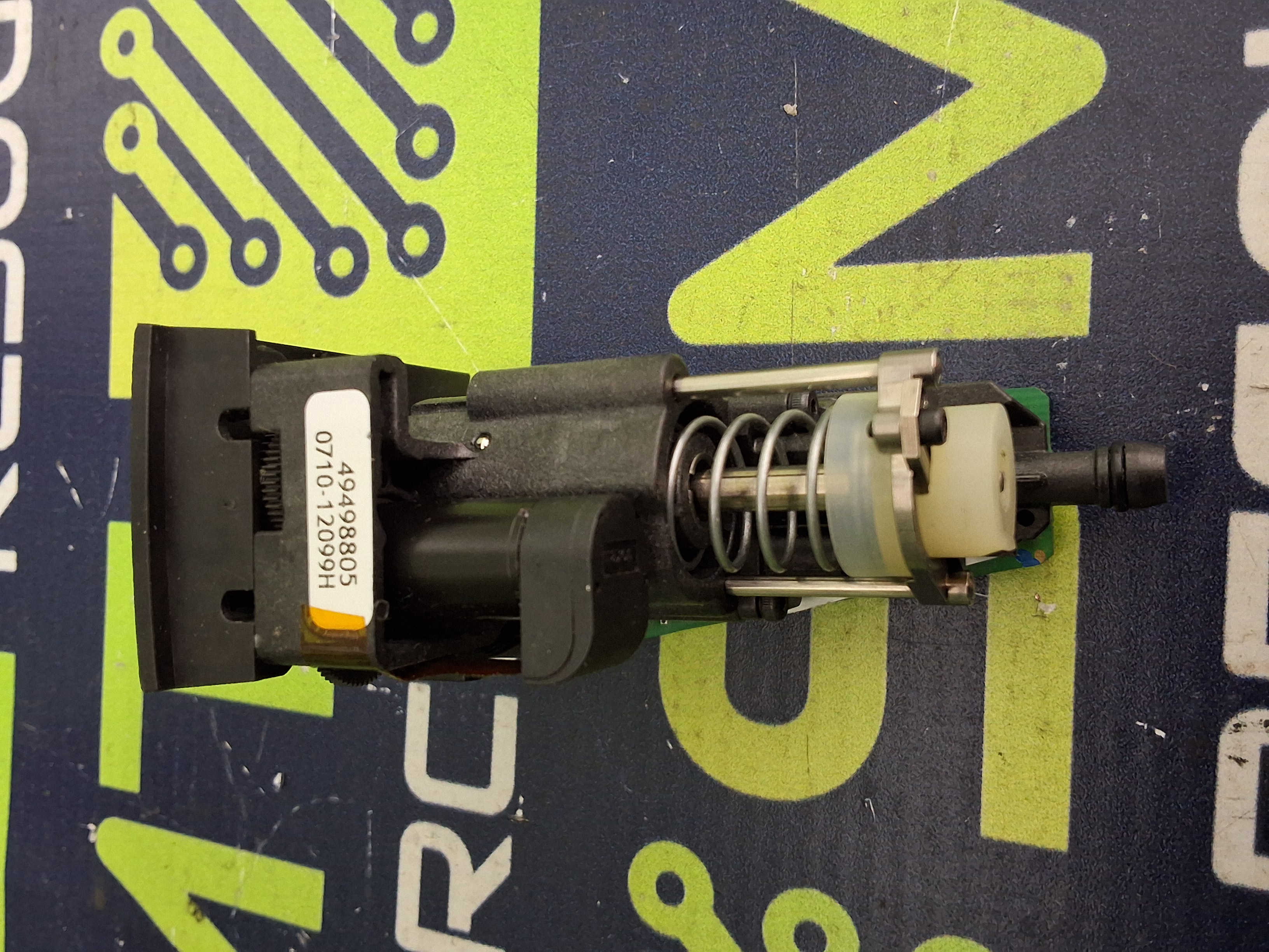 Used UNIVERSAL INSTRUMENTS 49498805 / 51501802X LIGHTNING HEAD HSC SPINDLE ASSEMBLY