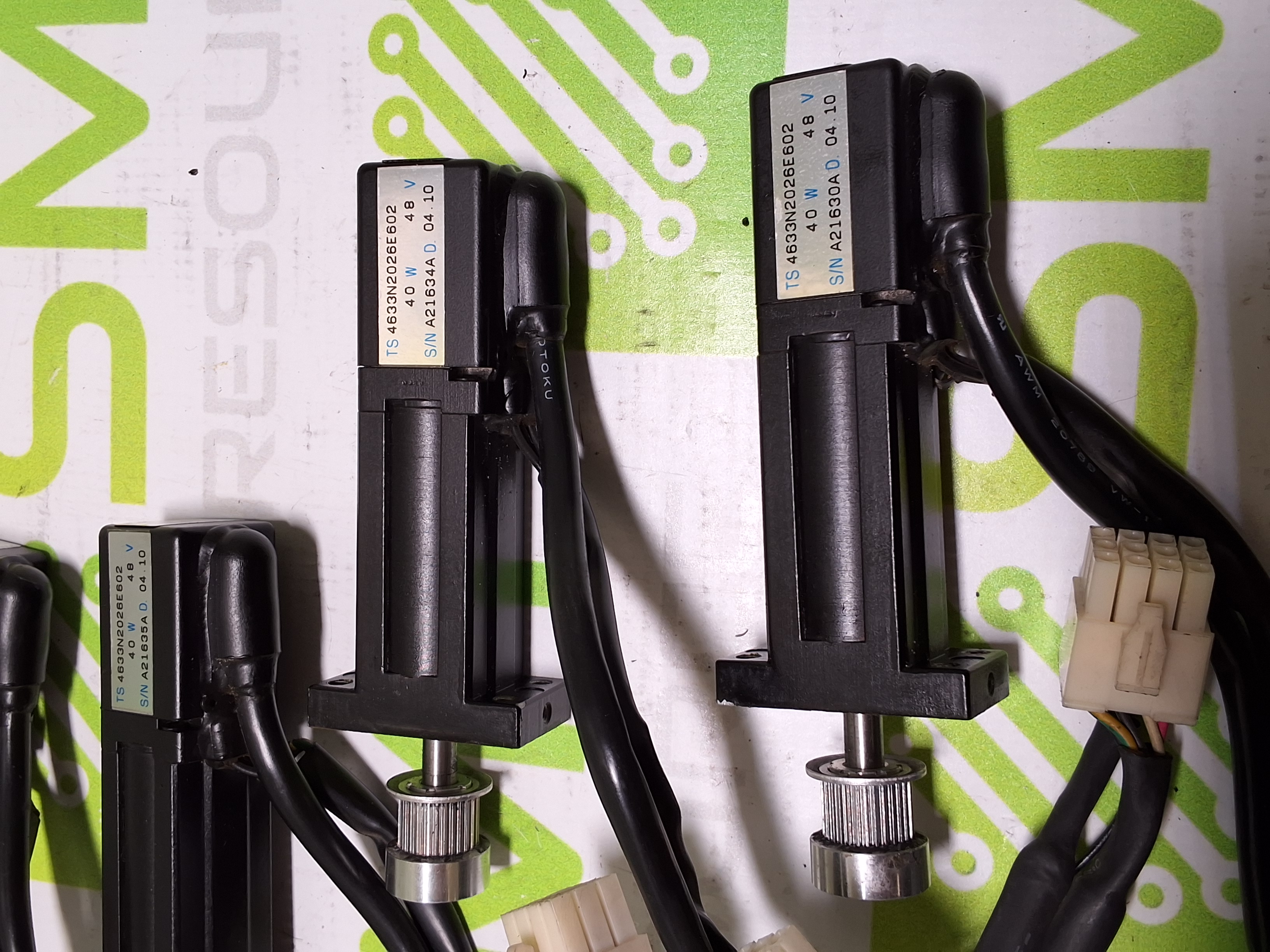 Used JUKI 4633N2026E602 SERVO MOTOR WITH BELT 40W 48V