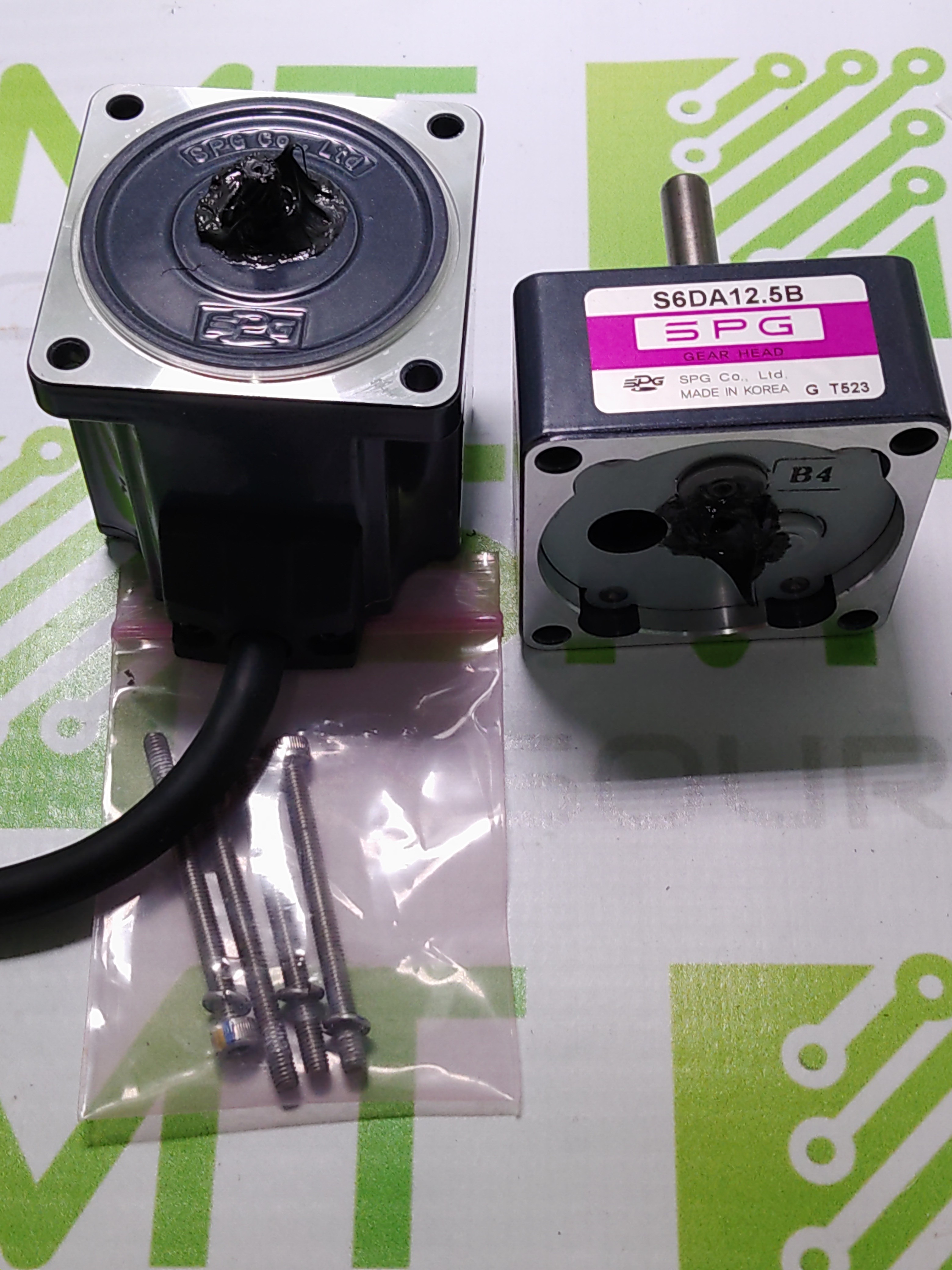 Used X-TOR XFM630G-A73 DC MOTOR W/ S6DA12.5B SPG GEAR HEAD