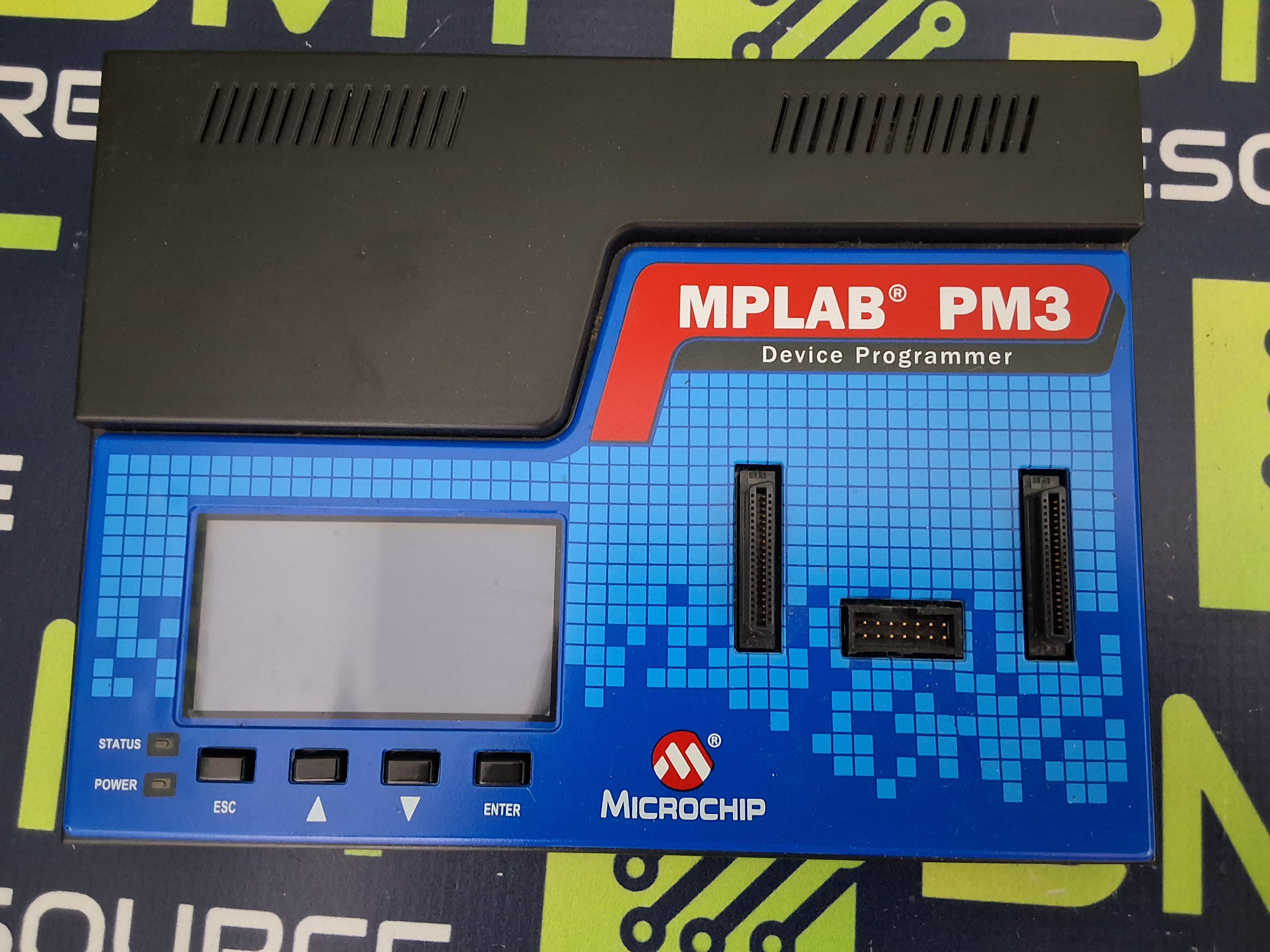 Used MICROCHIP MPLAB PM3 UNIVERSAL PROGRAMMER & BURNER WITHOUT POWER SUPPLY