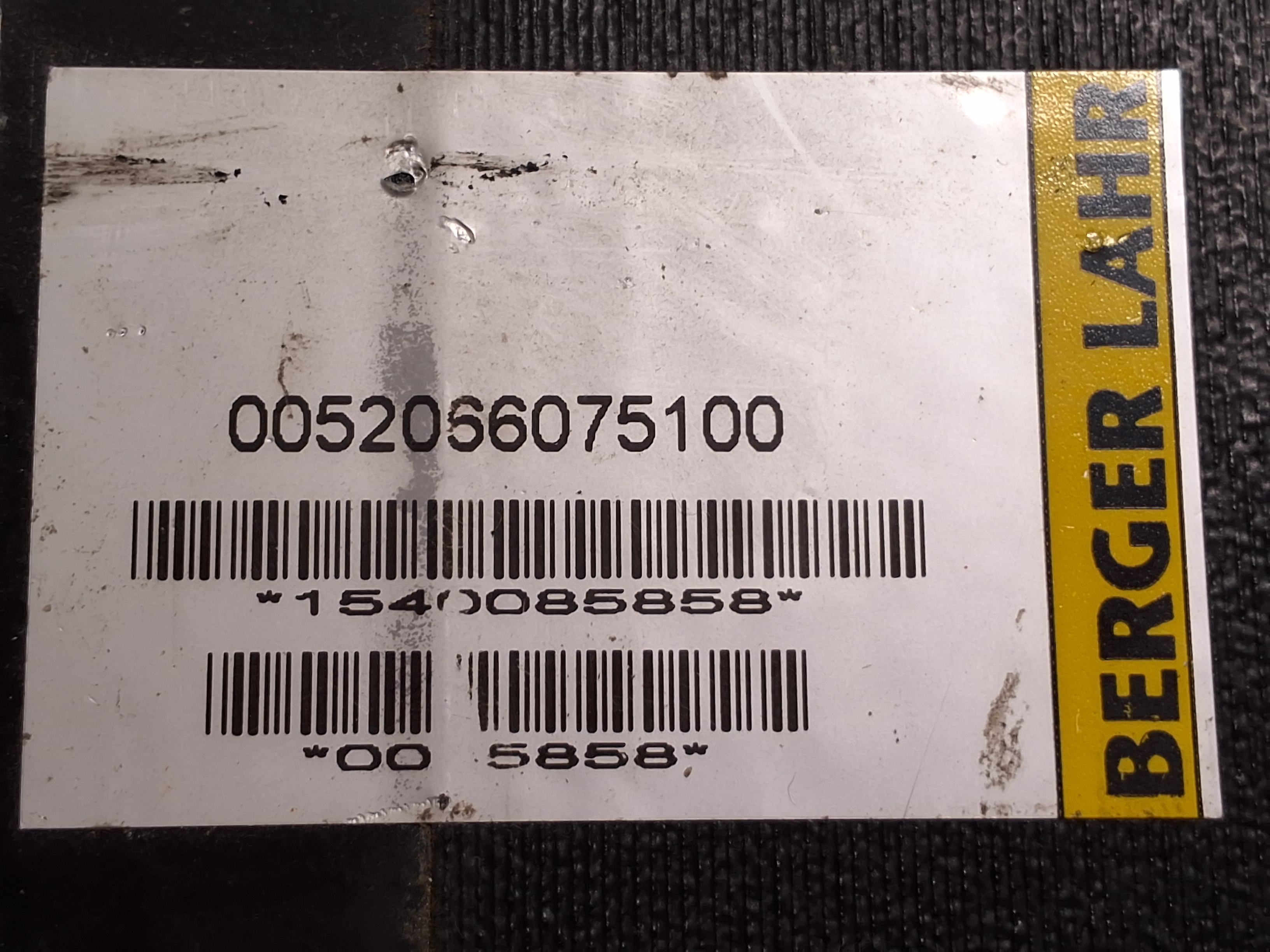 Used BERGER LAHR IFS93/2CAN-DS/---B54/O-001RPP41 SERVO MOTOR