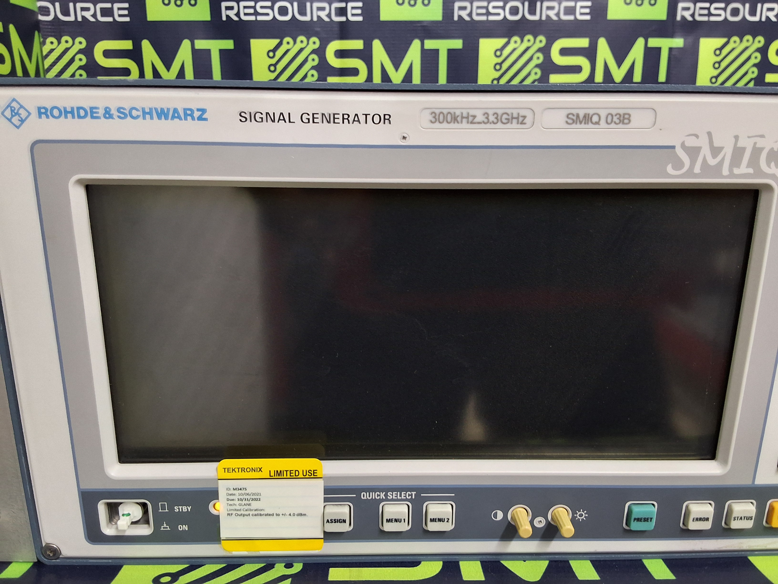 Used ROHDE & SCHWARZ SMIQ03B SIGNAL GENERATOR 300kHz 303GHz