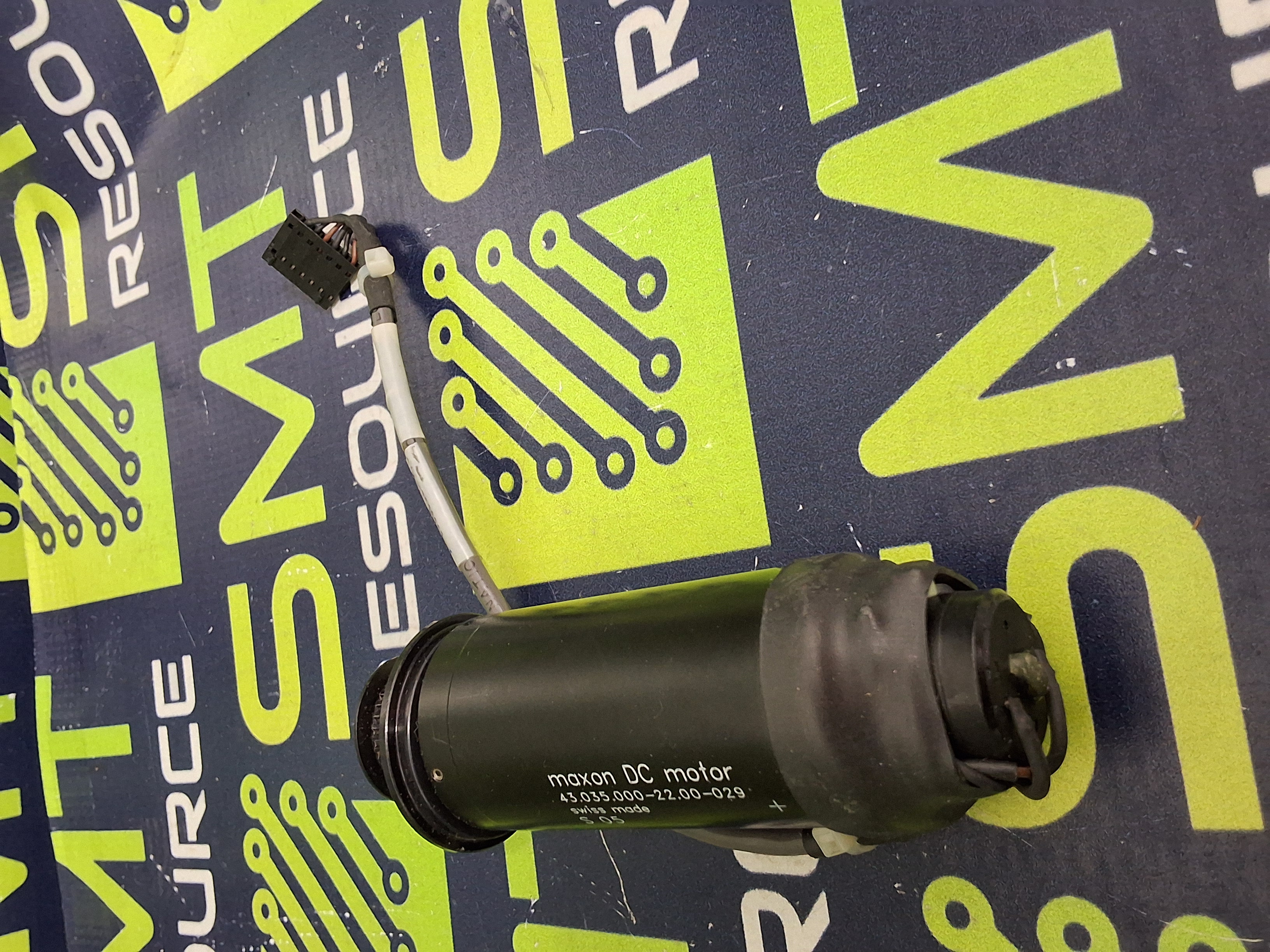 Used MAXON DC MOTOR 47598202 UNIVERSAL INSTRUMENTS THETA MOTOR ASSEMBLY 