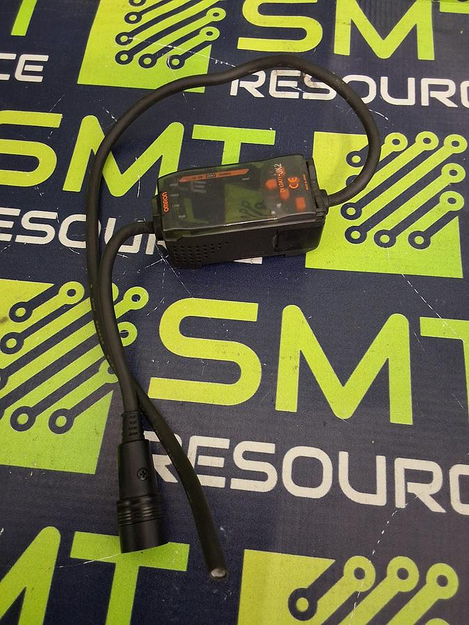 Used OMRON ZX-LDA11 SENSOR AMPLIFIER