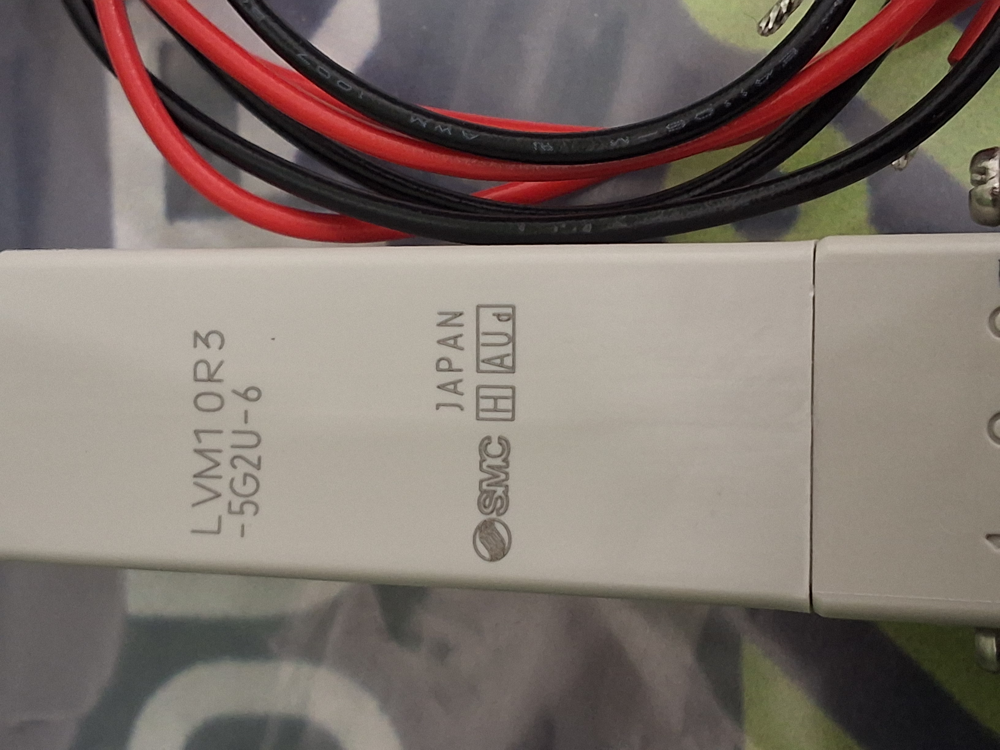 SMC LVM10R3-5G2U-6 SOLENOID VALVE 24VDC - BRAND NEW