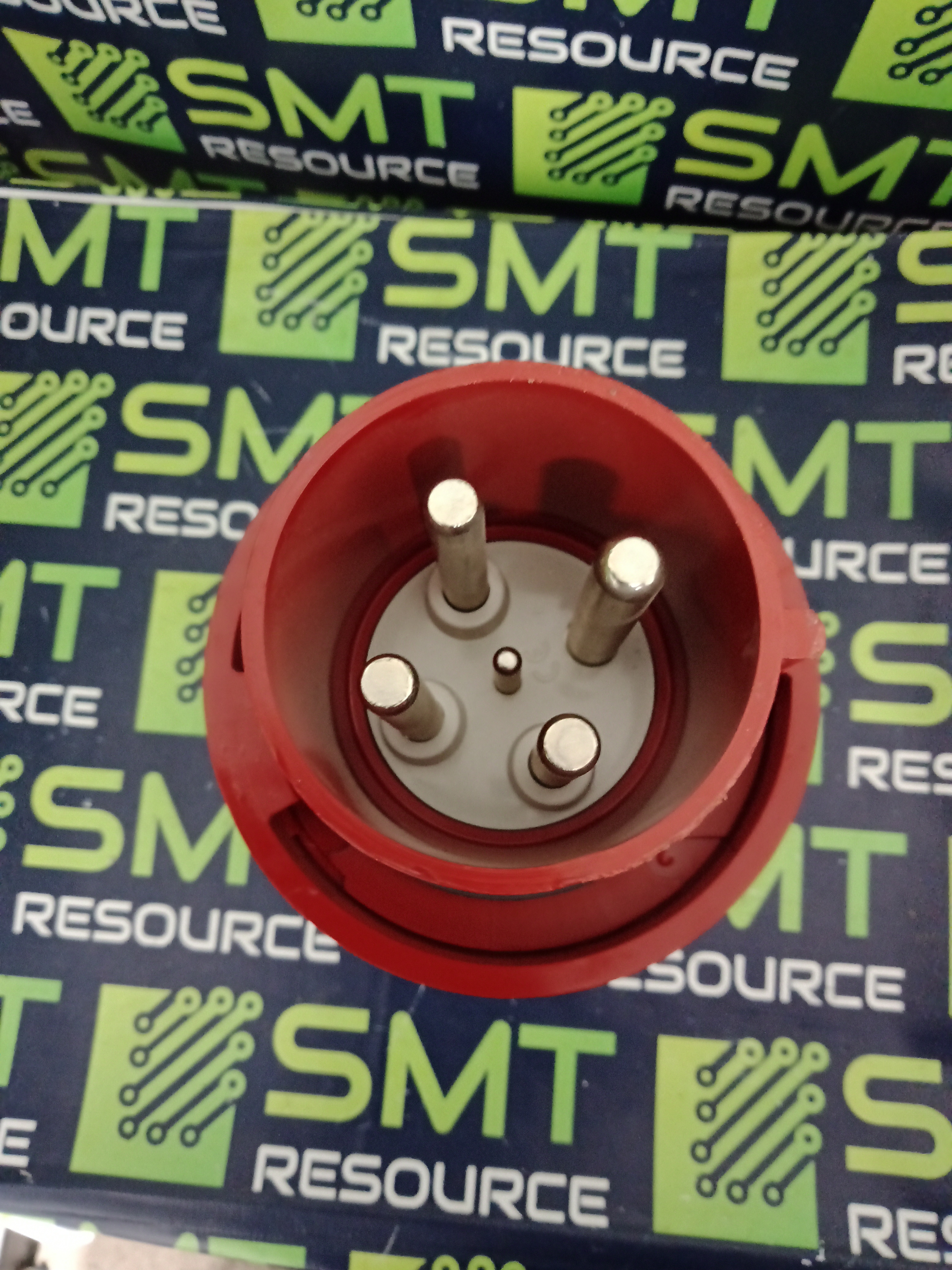 Used SCAME SCM4100P7W INDUSTRIAL PIN & SLEEVE ELECTRICAL PLUG 3P4W 100A 7h/3PH 480VAC IP67