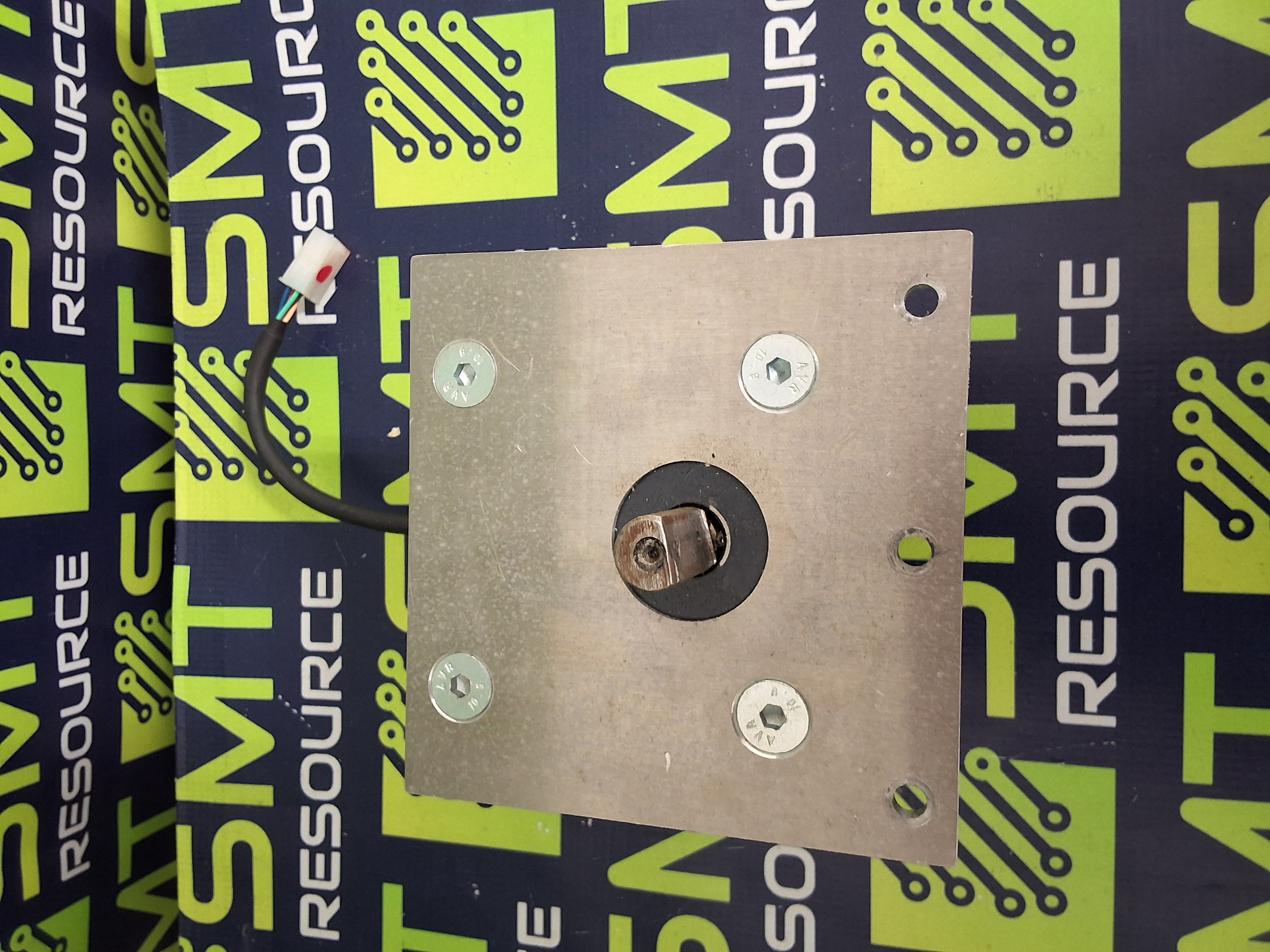 Used VEXTA ORIENTAL MOTOR CO. PK596AW1-T10 STEPPING SERVO MOTOR 5-PHASE 0.072"/Step 0.57VDC 1.4A