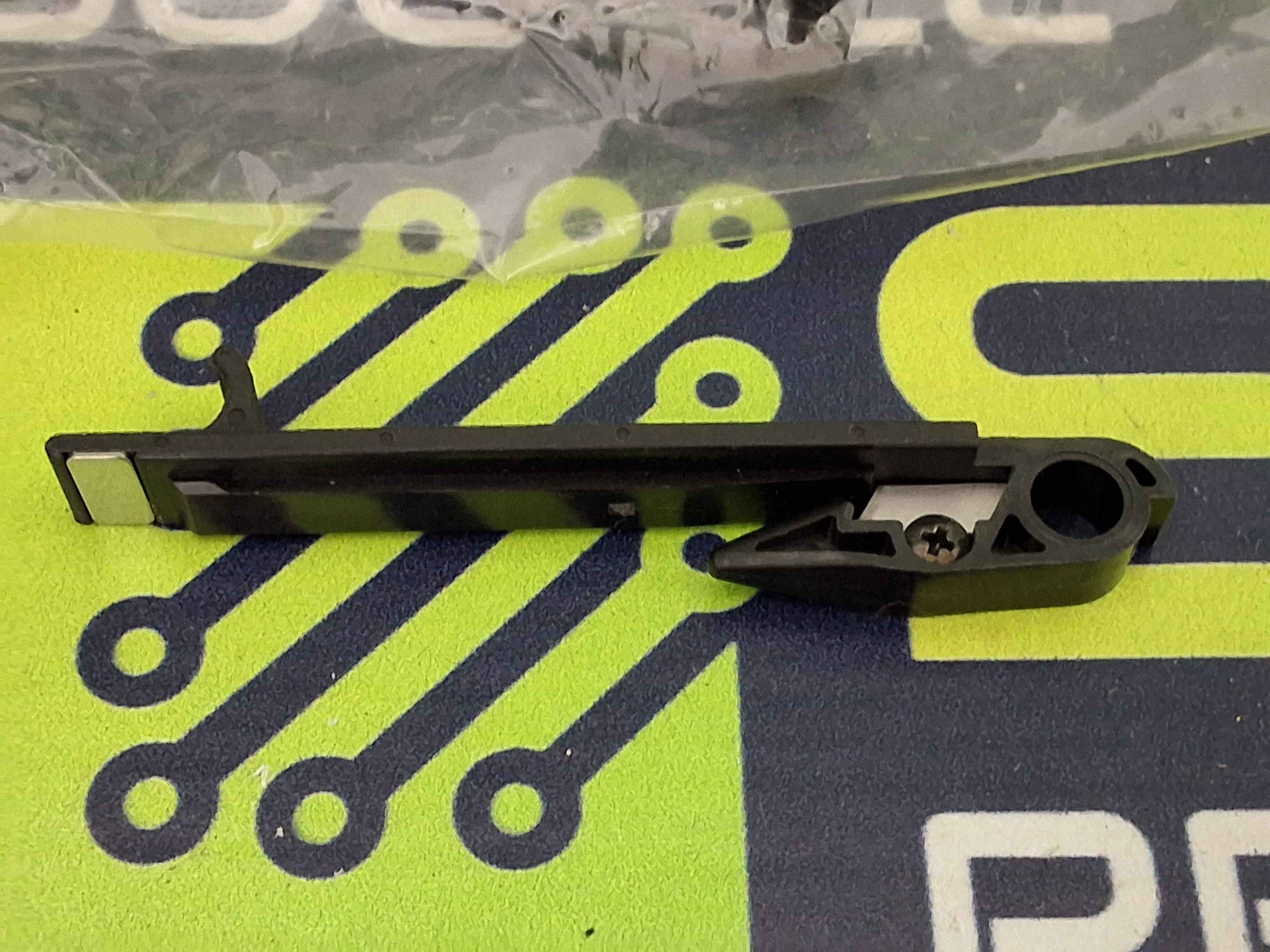 KLJ-MC163-00 COVER TAIL FOR YAMAHA ZS 8mm ELECTRIC TAPE FEEDERS - BRAND NEW
