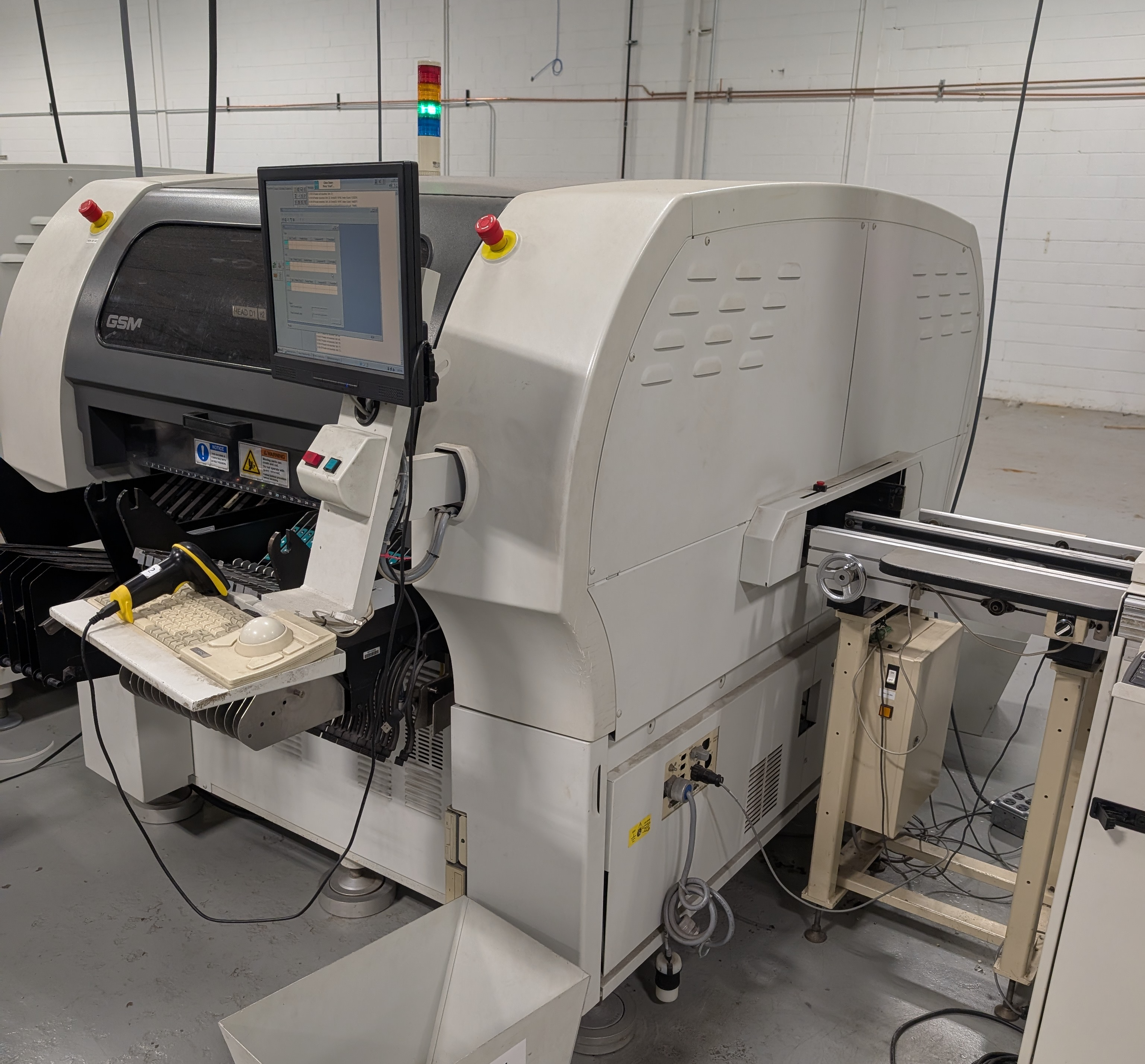 Used UIC GX-14D Pick and Place Machine
