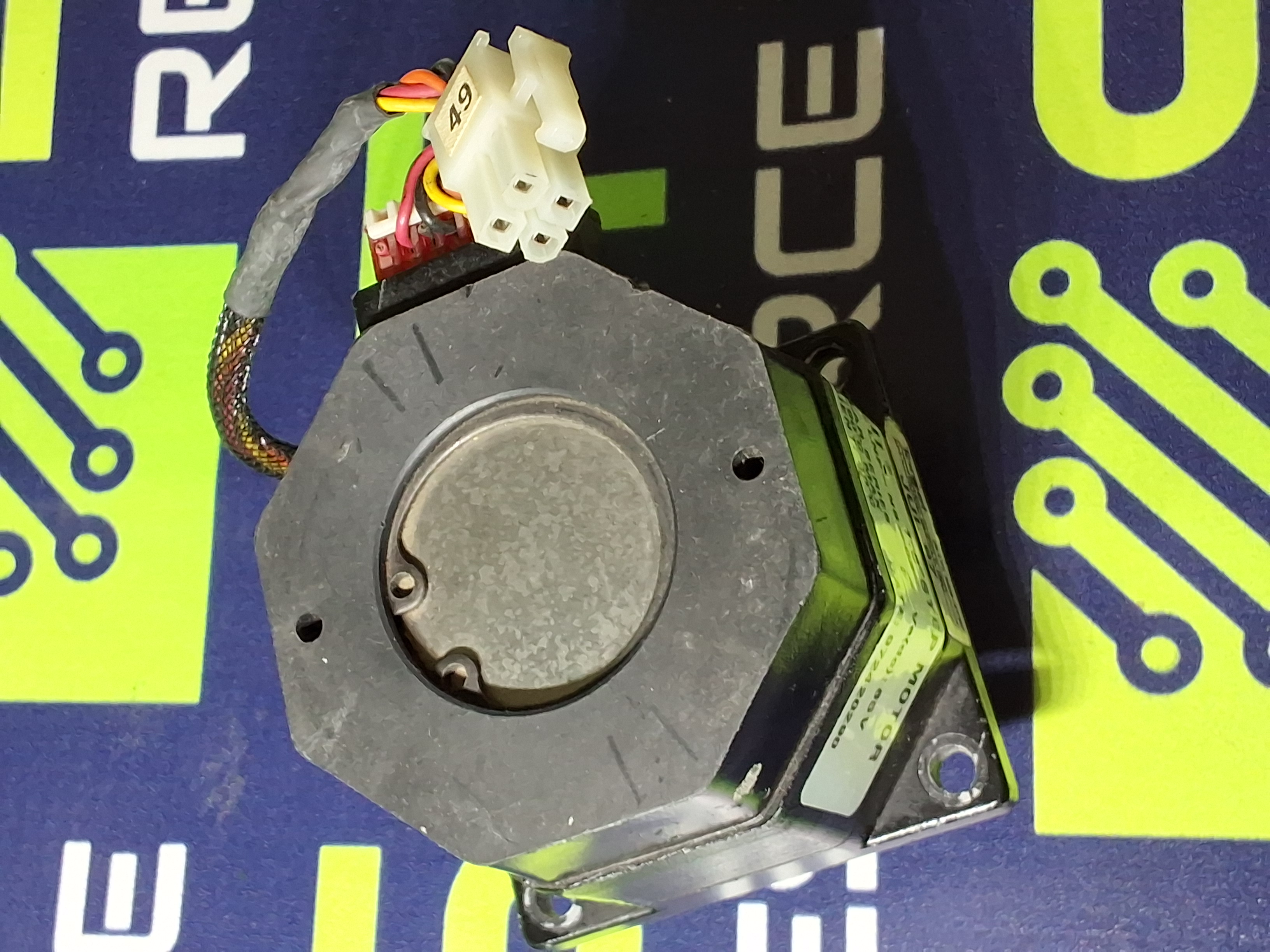 Used POWERMAX II P21NSXC-LNF-NS-02 STEP MOTOR