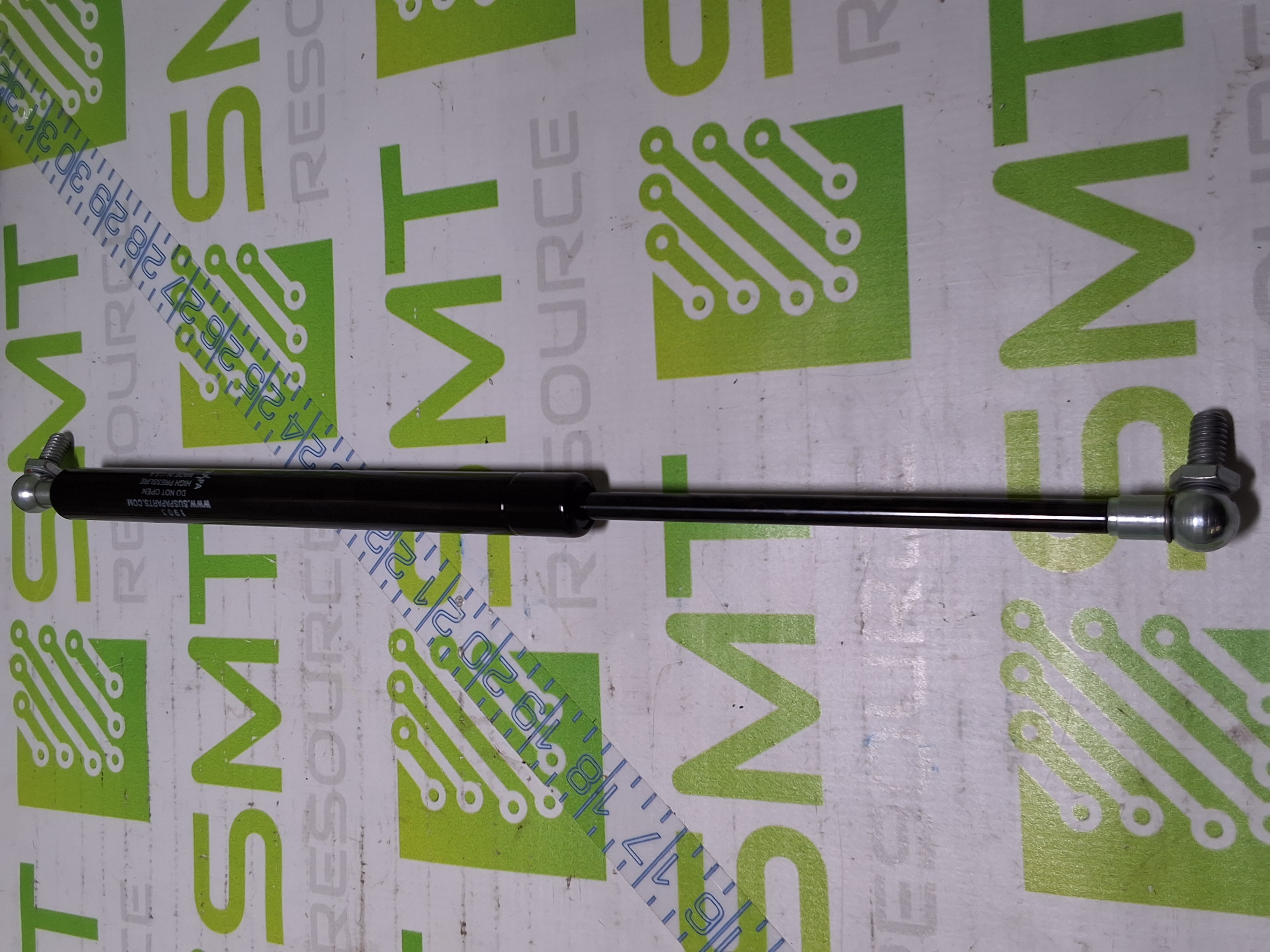 Used SUSPA C16-24189 HIGH PRESSURE GAS SPRING - 60lbs LIMIT