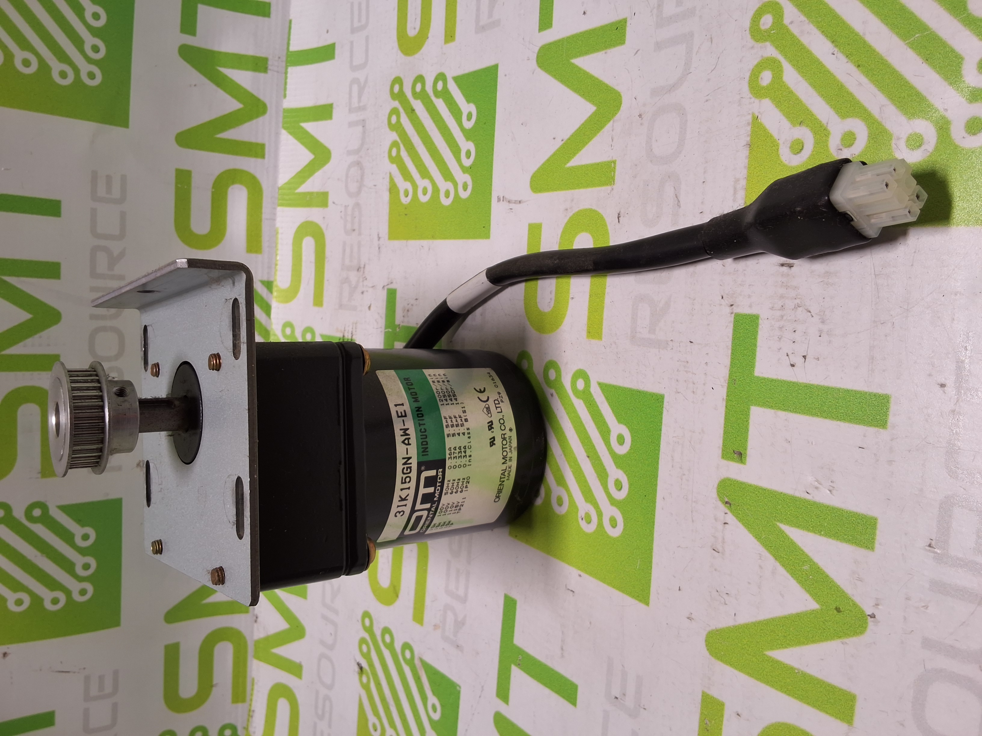 Used ORIENTAL MOTOR 31K15GN-AW-E1 INDUCTION MOTOR WITH D3409-132 1:10 GEAR HEAD