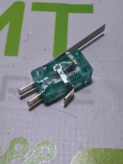 UNIVERSAL INSTRUMENTS SCHALTBAU 158071 HEAD LIFT SWITCH - NEW