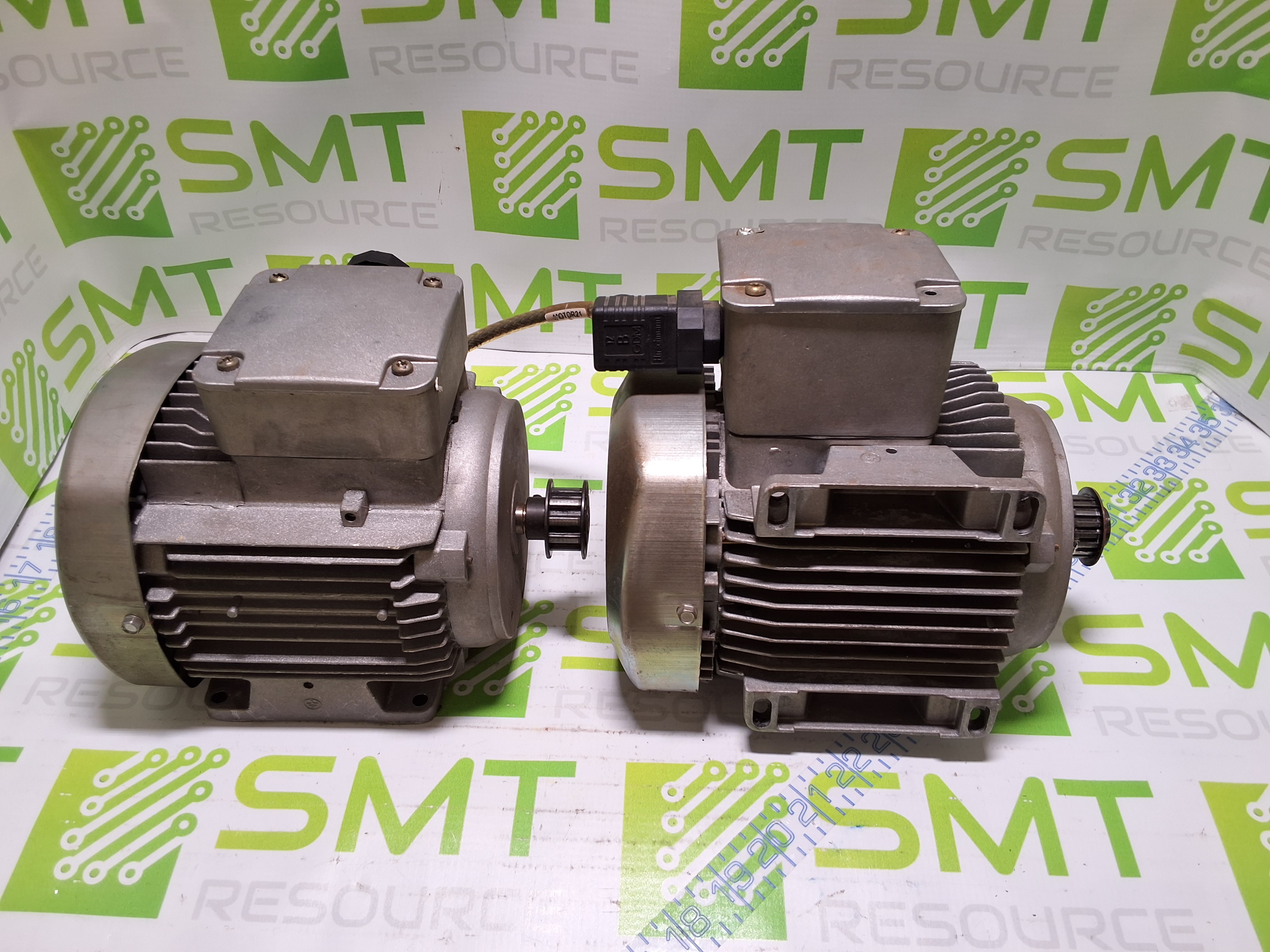 Used SOLTEC 3 LS71/T MOTOR