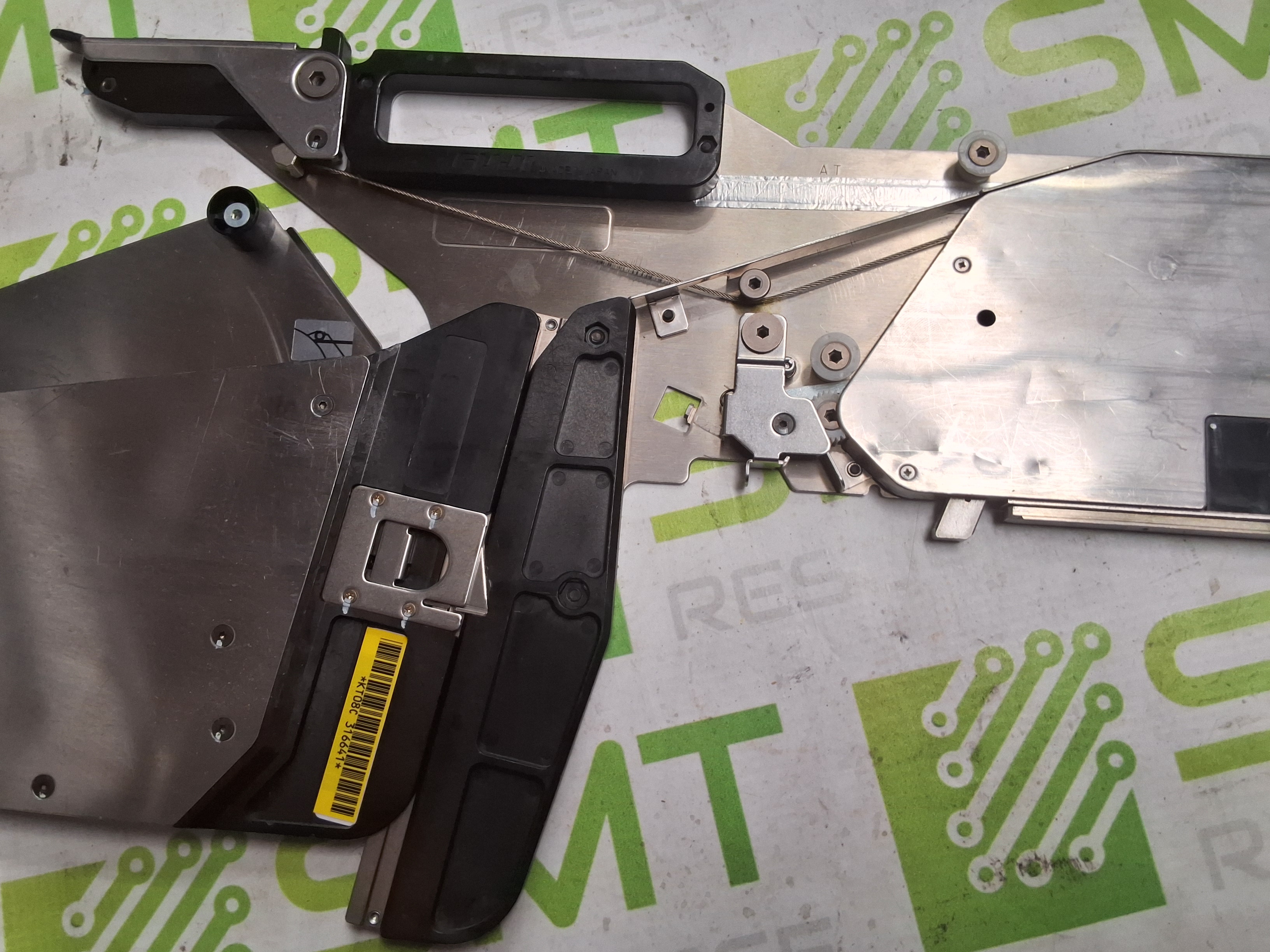 Used FUJI NXT KT08C 8mm FEEDER W8