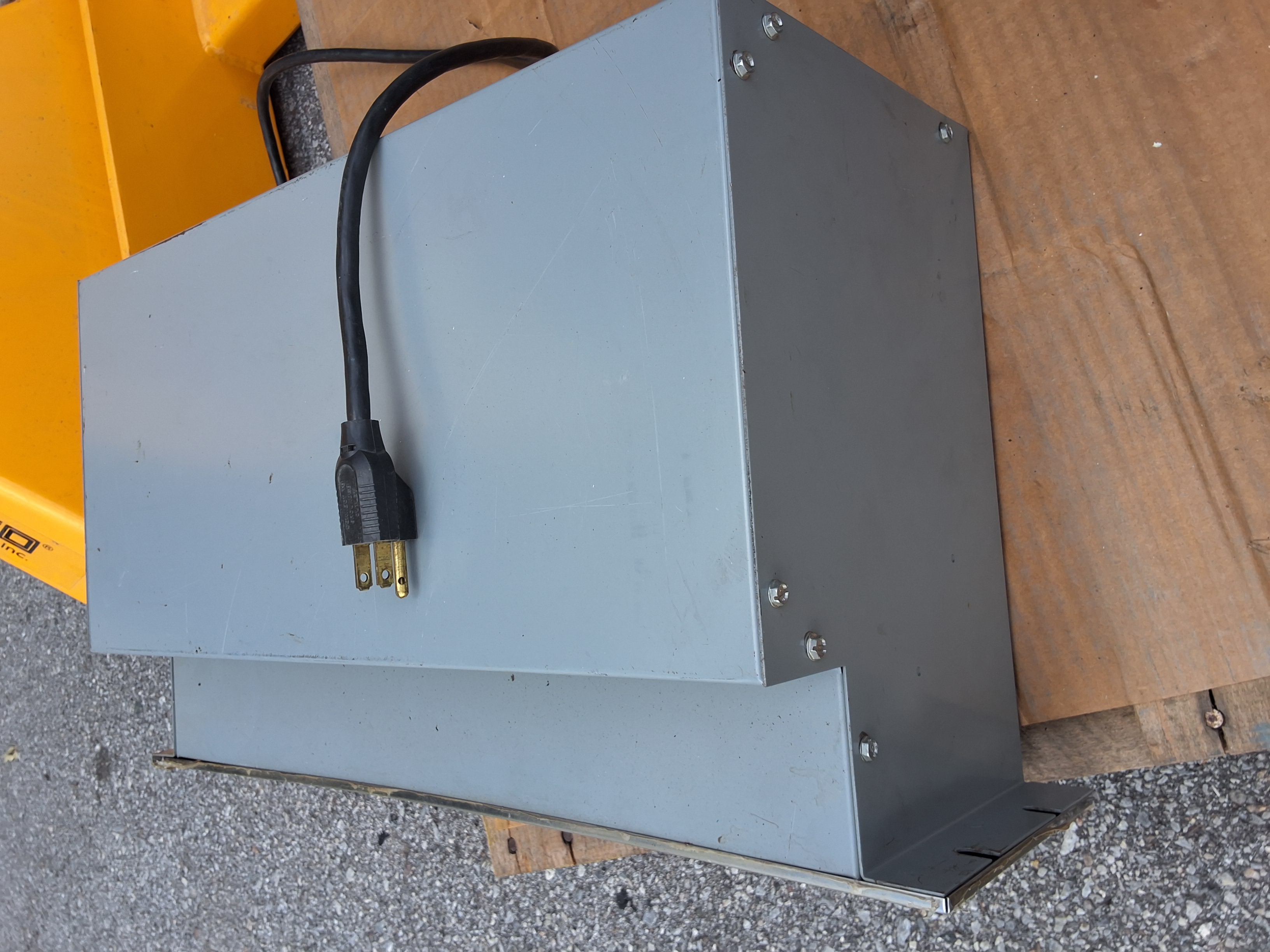 Used KOOLTRONIC KPL729B RECESSED TWIN PACKAGED BLOWER 115V 185W 50/60Hz 3250RPM