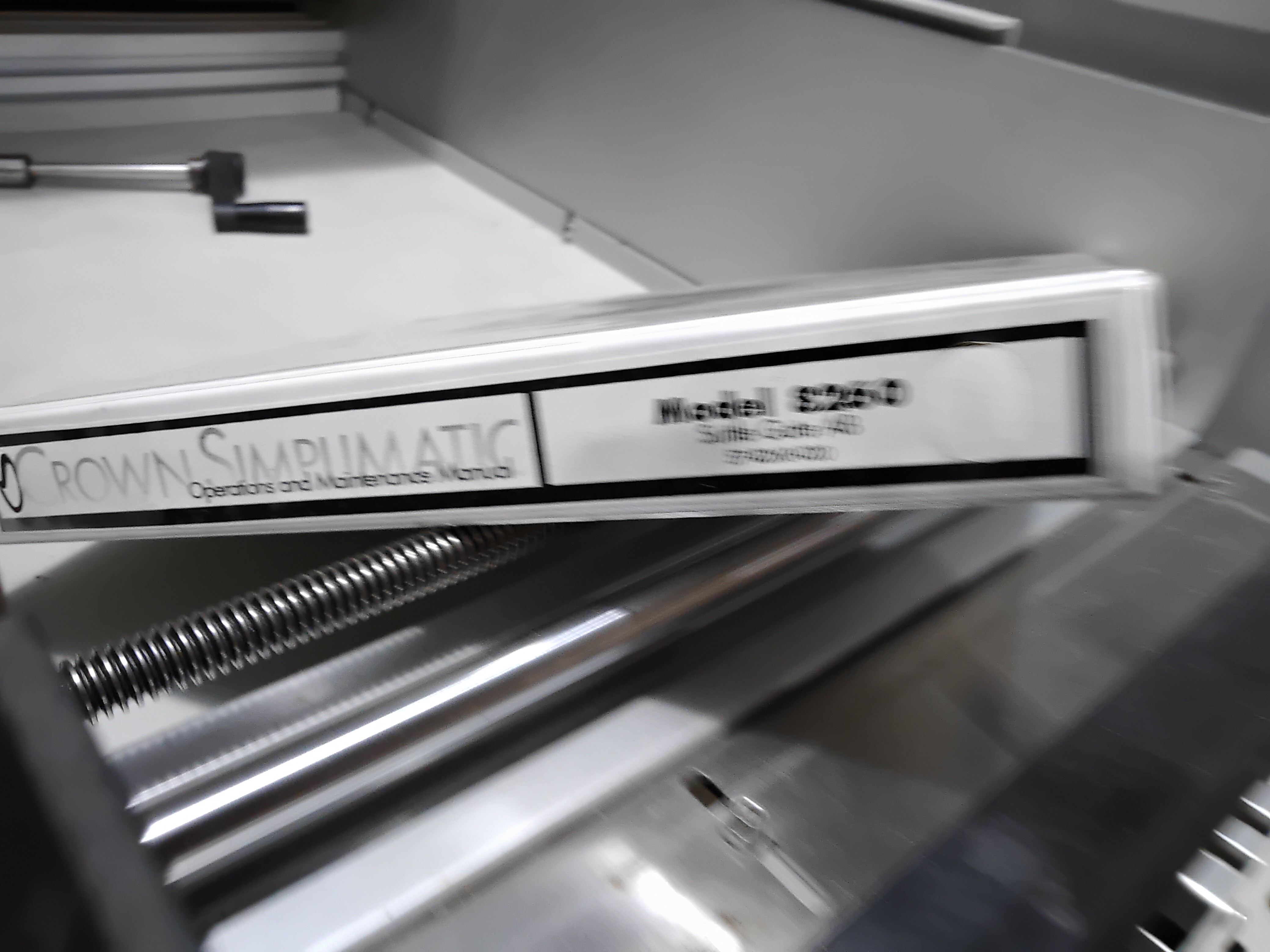 Used Crown Simplimatic 8260 120V, Single Phase, 10 Amp, 60 Hz CONVEYOR