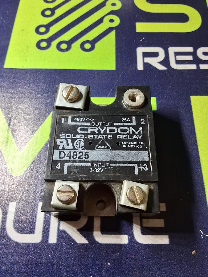 Used CRYDOM D4825 SOLID STATE RELAY