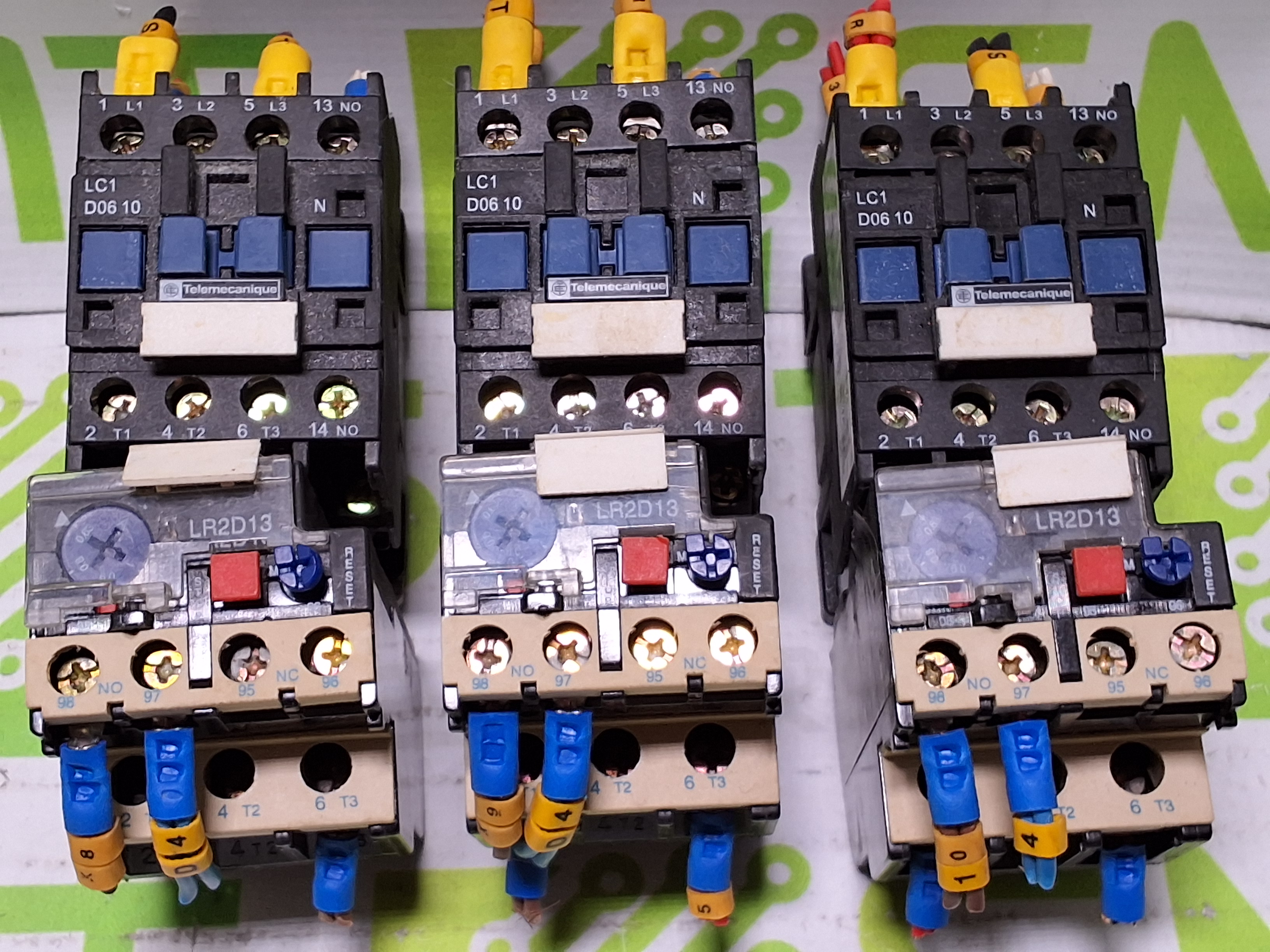 Used TELEMECANIQUE LC1 D06 10 RELAY WITH LR2D13 ELECTRICAL COIL LR2 D1305 C
