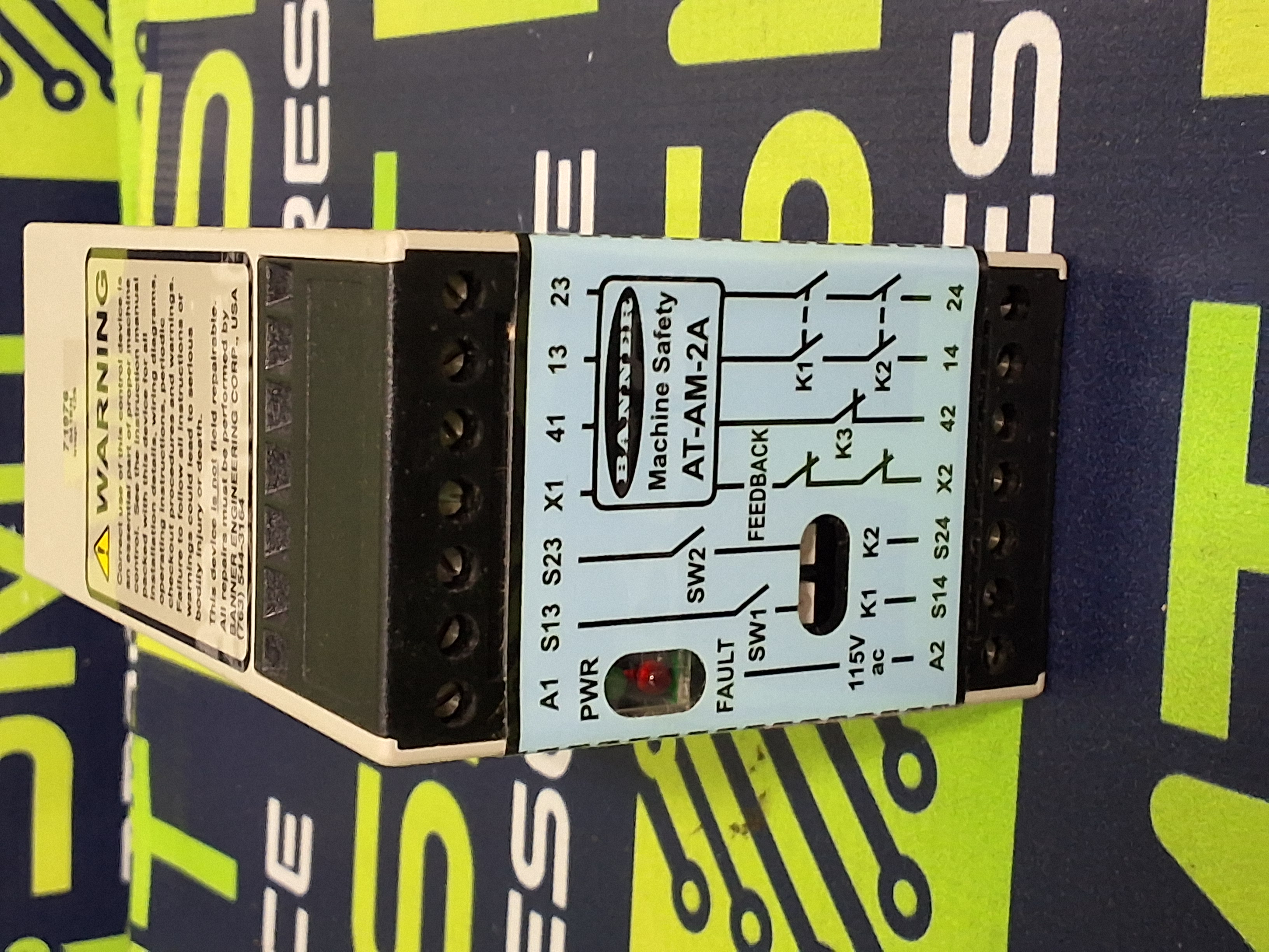 Used BANNER AT-AM-2A SAFETY RELAY MODULE