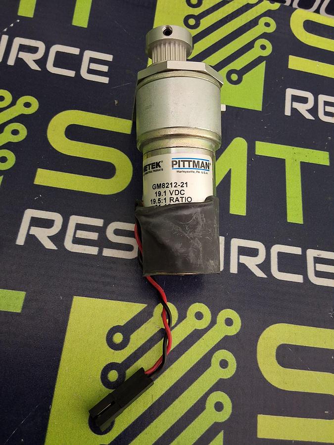 Used AMETEK PITTMAN GM8212-21 GEARMOTOR 19.1VDC 19.5:1 WITH PULLEY