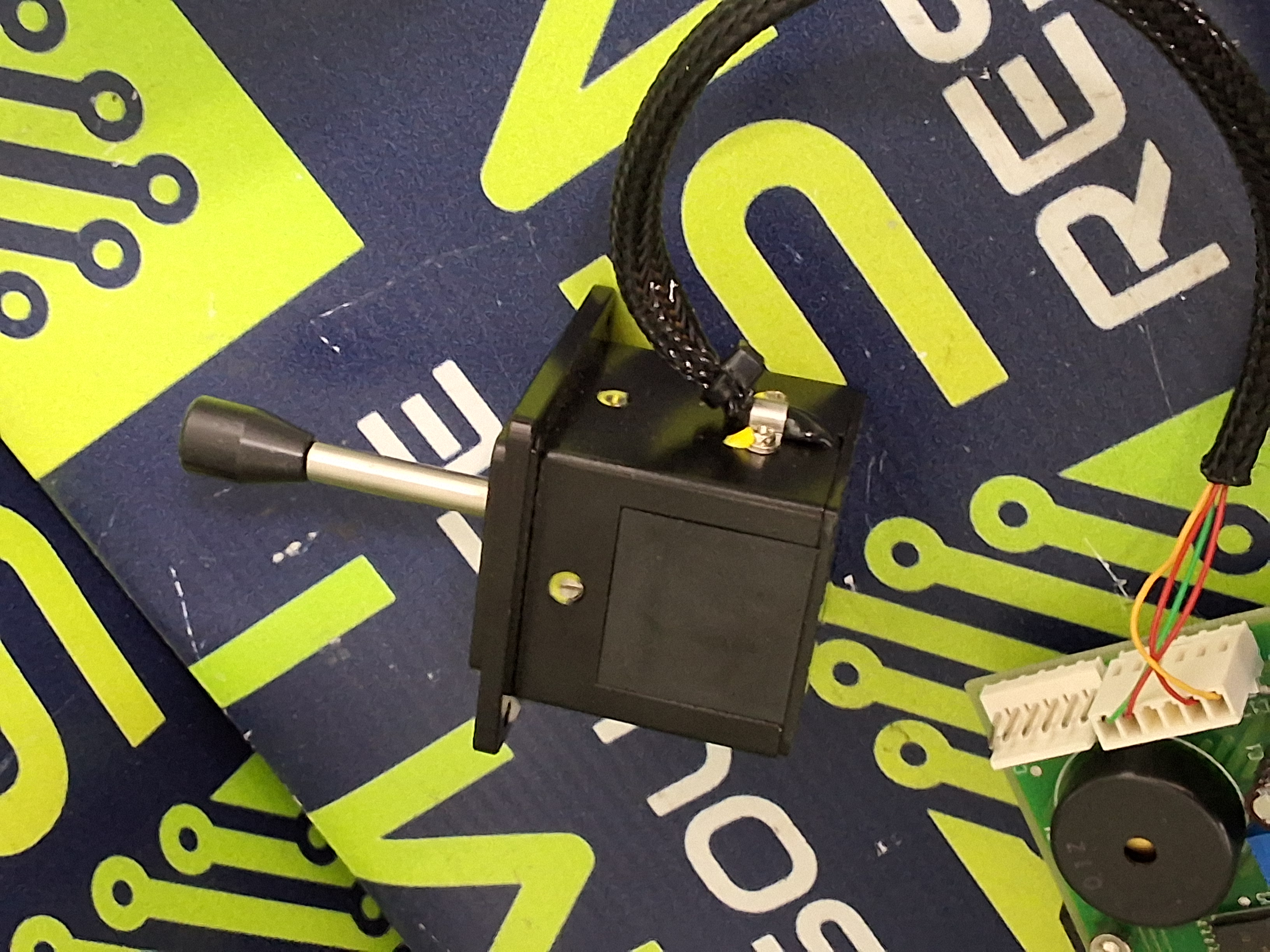 Used MYDATA L-029-0003-1B KEYPAD WITH MYDATA L-019-0083C JOYSTICK