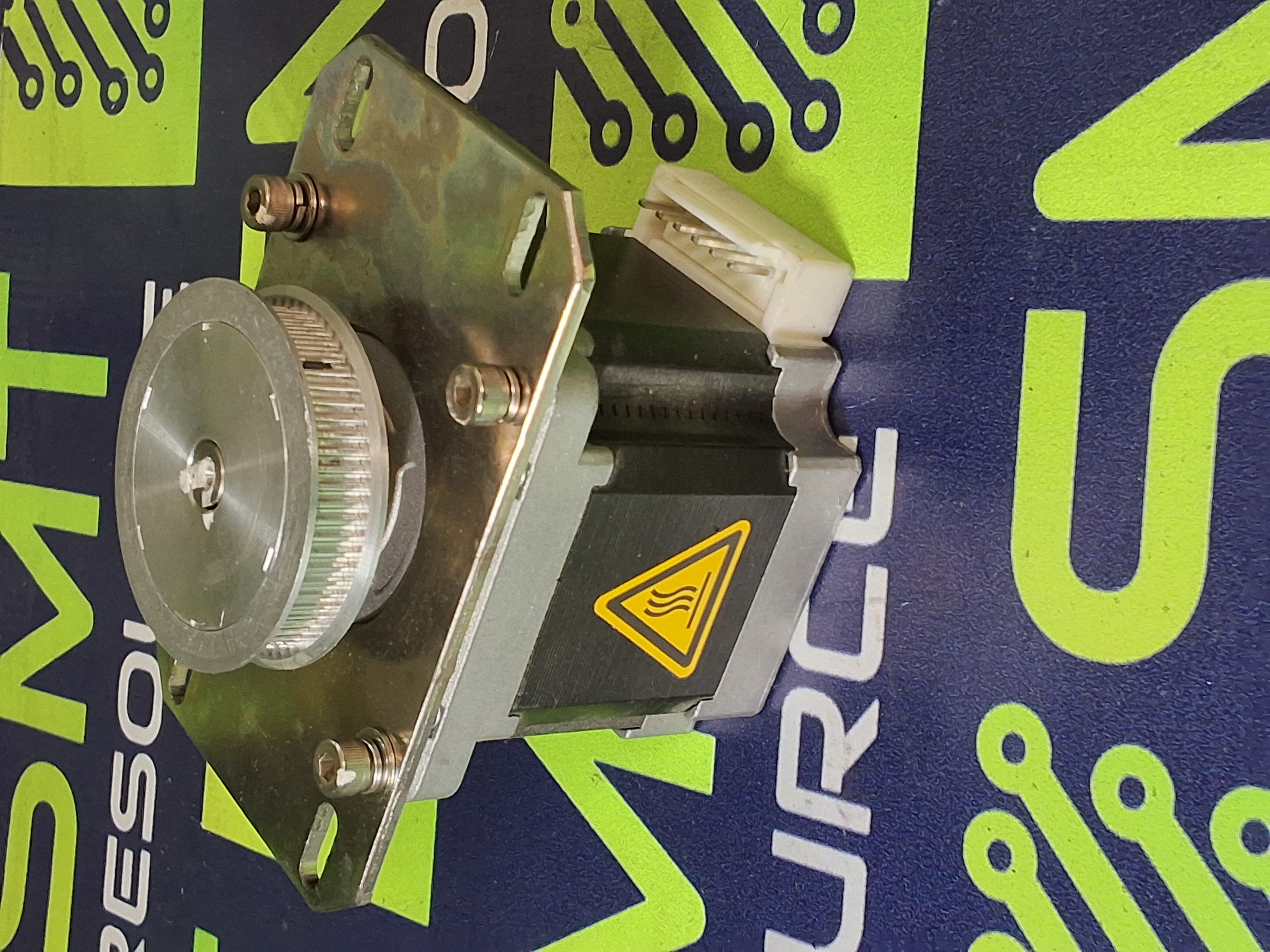 Used SANYO DENKI STEPSYN 103H7822-0740 STEPPING MOTOR