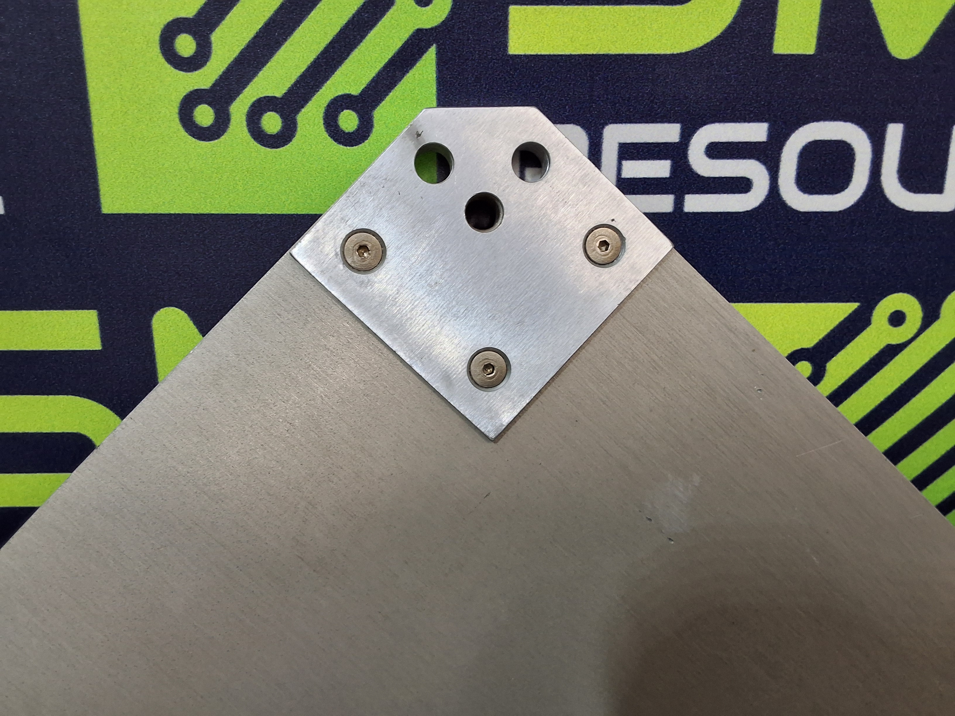 Used UNIVERSAL INSTRUMENTS BEC