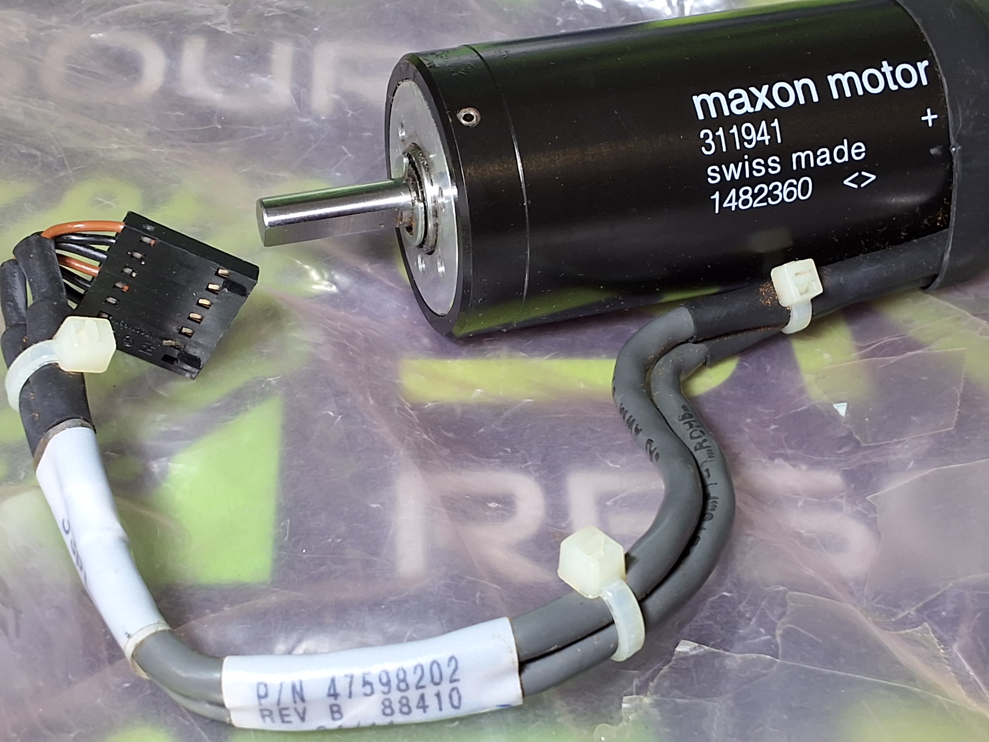 Used MAXON MOTOR UNIVERSAL 47598202 INSTRUMENTS THETA MOTOR ASSEMBLY