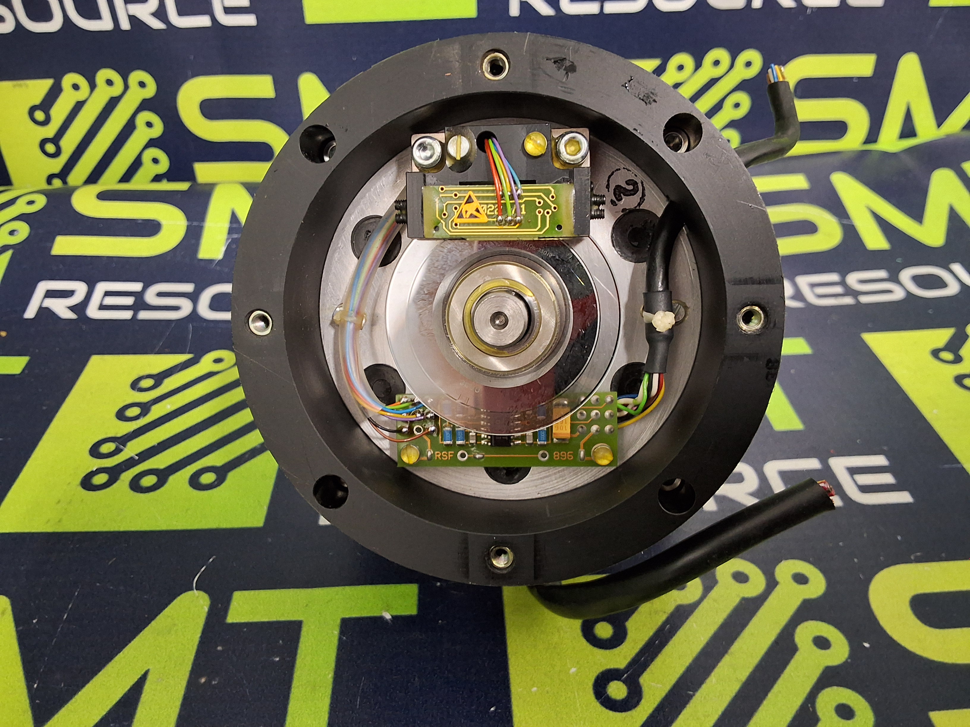 Used SIEMENS / ESCAP 00319908-01 STAR DRIVE SERVO MOTOR P850.508.C.05