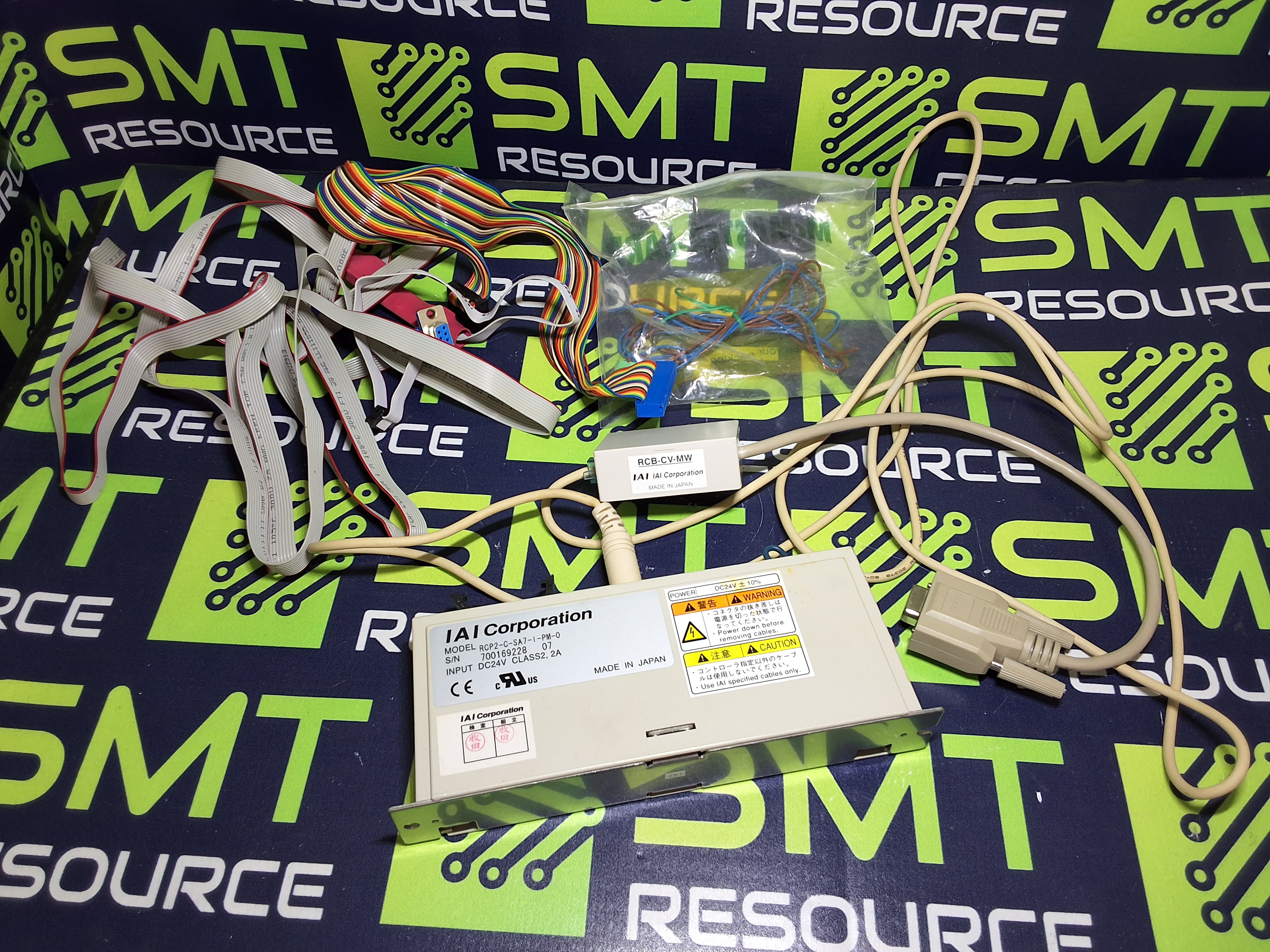 Used IAI RCP2-C-BA-7U-I-PM-0 ROBO CYLINDER SERVO CONTROLLER WITH ACCESSORIES