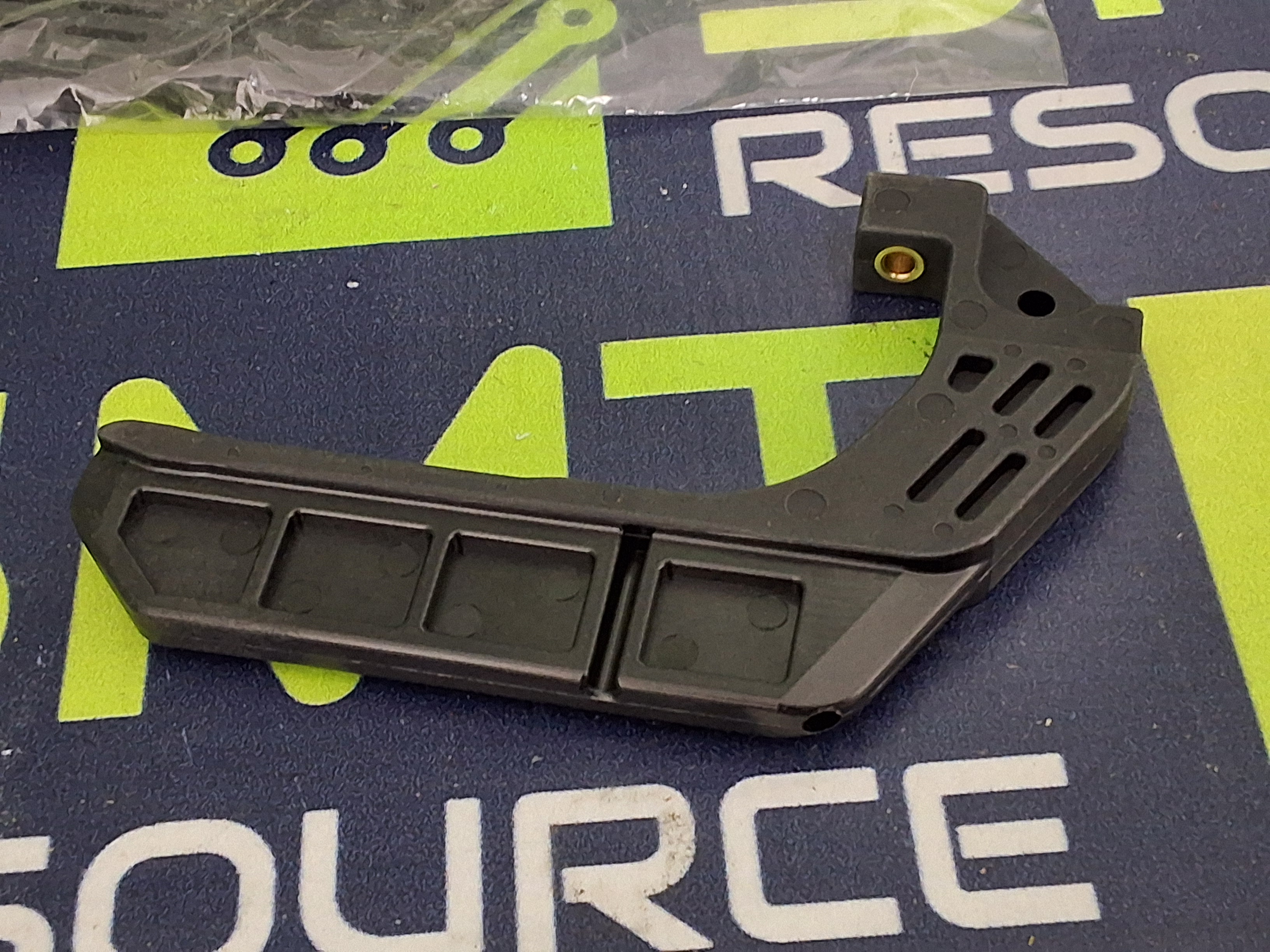 KLJ-MC181-01 HANDLE FOR YAMAHA ZS 8mm ELECTRIC TAPE FEEDERS - BRAND NEW