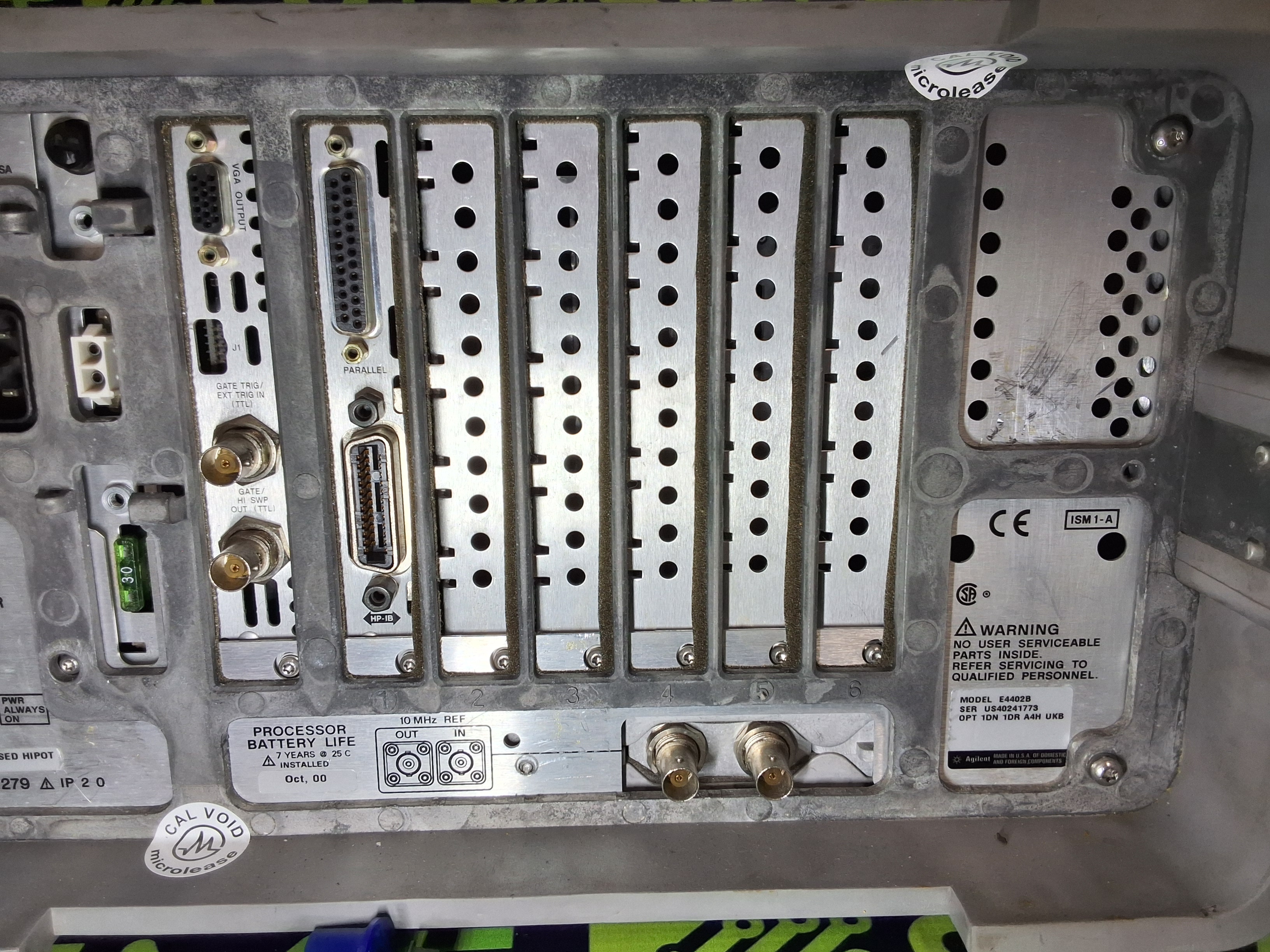Used AGILENT E4402B ESA-E SERIES SPECTRUM ANALYZER 100Hz - 3.0GHz - MADE IN USA