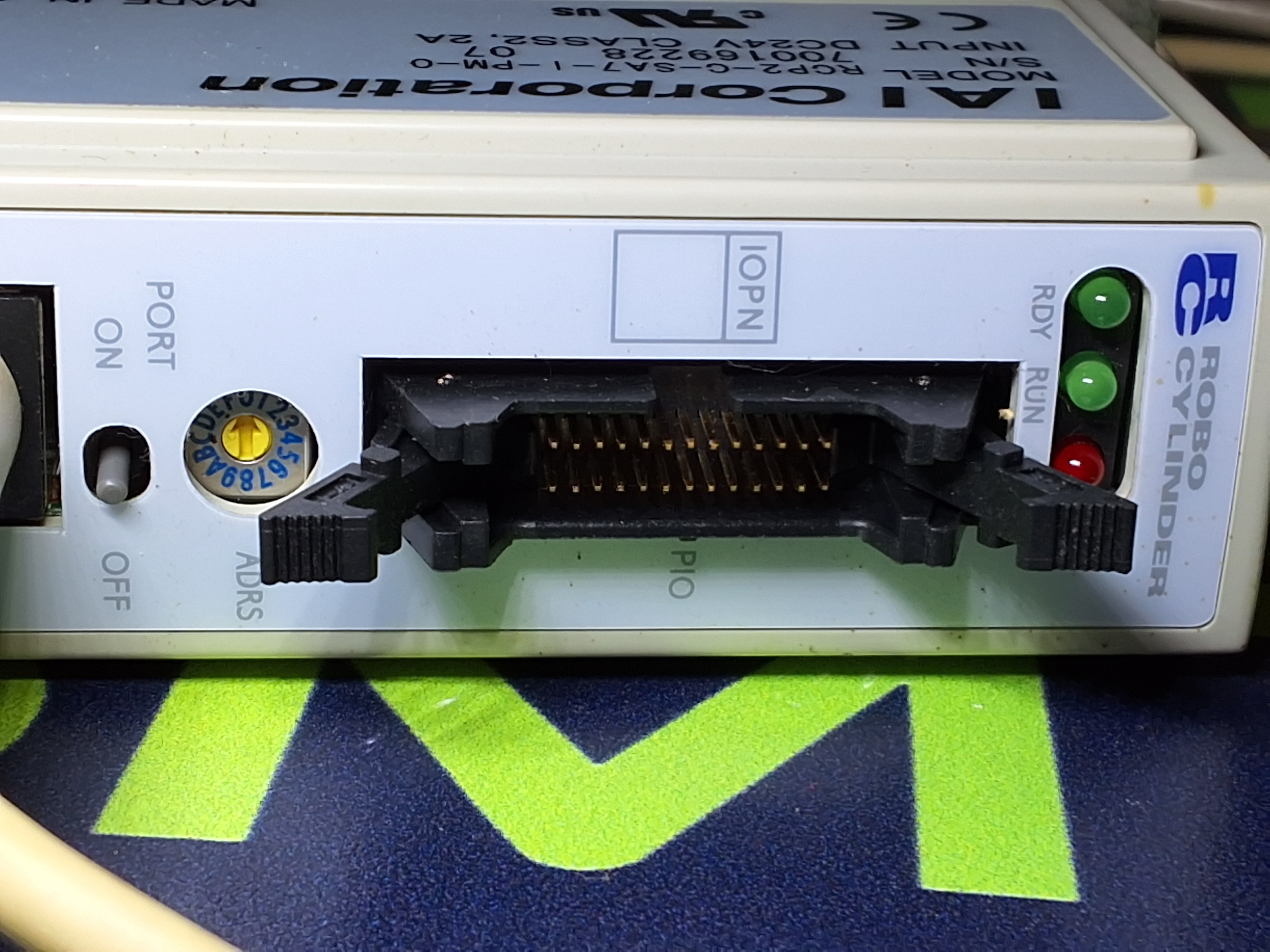 Used IAI RCP2-C-BA-7U-I-PM-0 ROBO CYLINDER SERVO CONTROLLER WITH ACCESSORIES