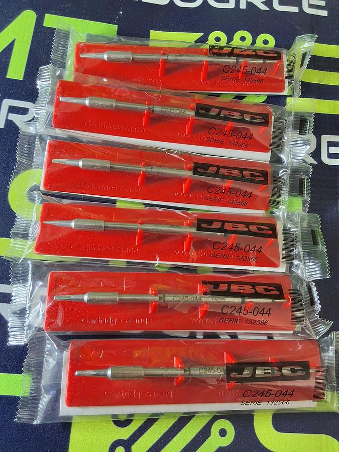 JBC C245-044 SOLDERING TIP; CHISEL 1.7x0.7mm - BRAND NEW