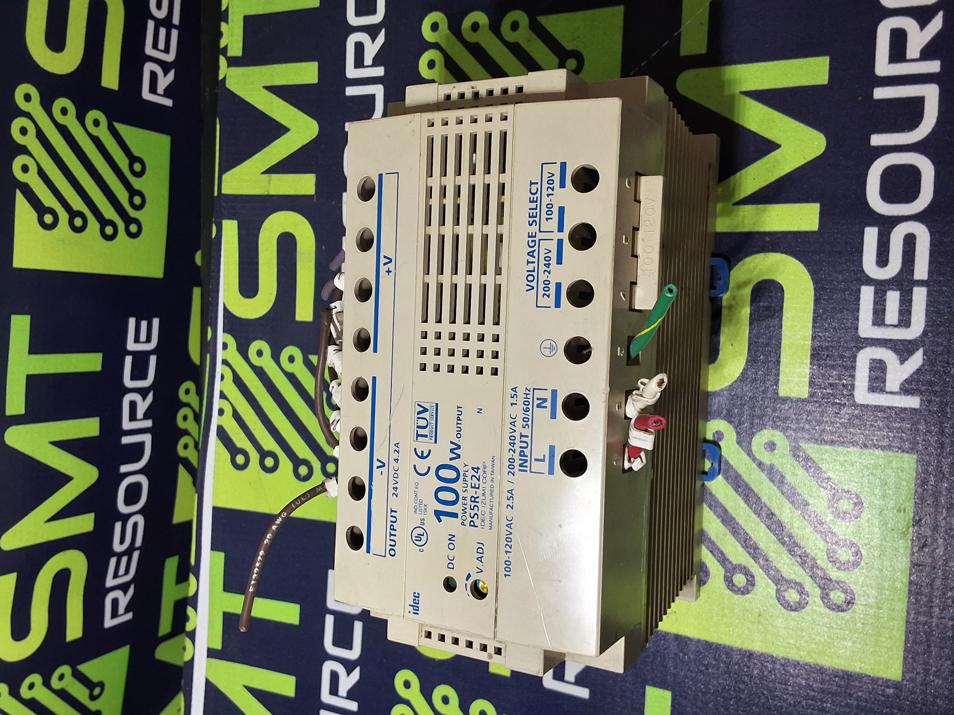 Used IDEC PS5R-E24 POWER SUPPLY 100W OUTPUT