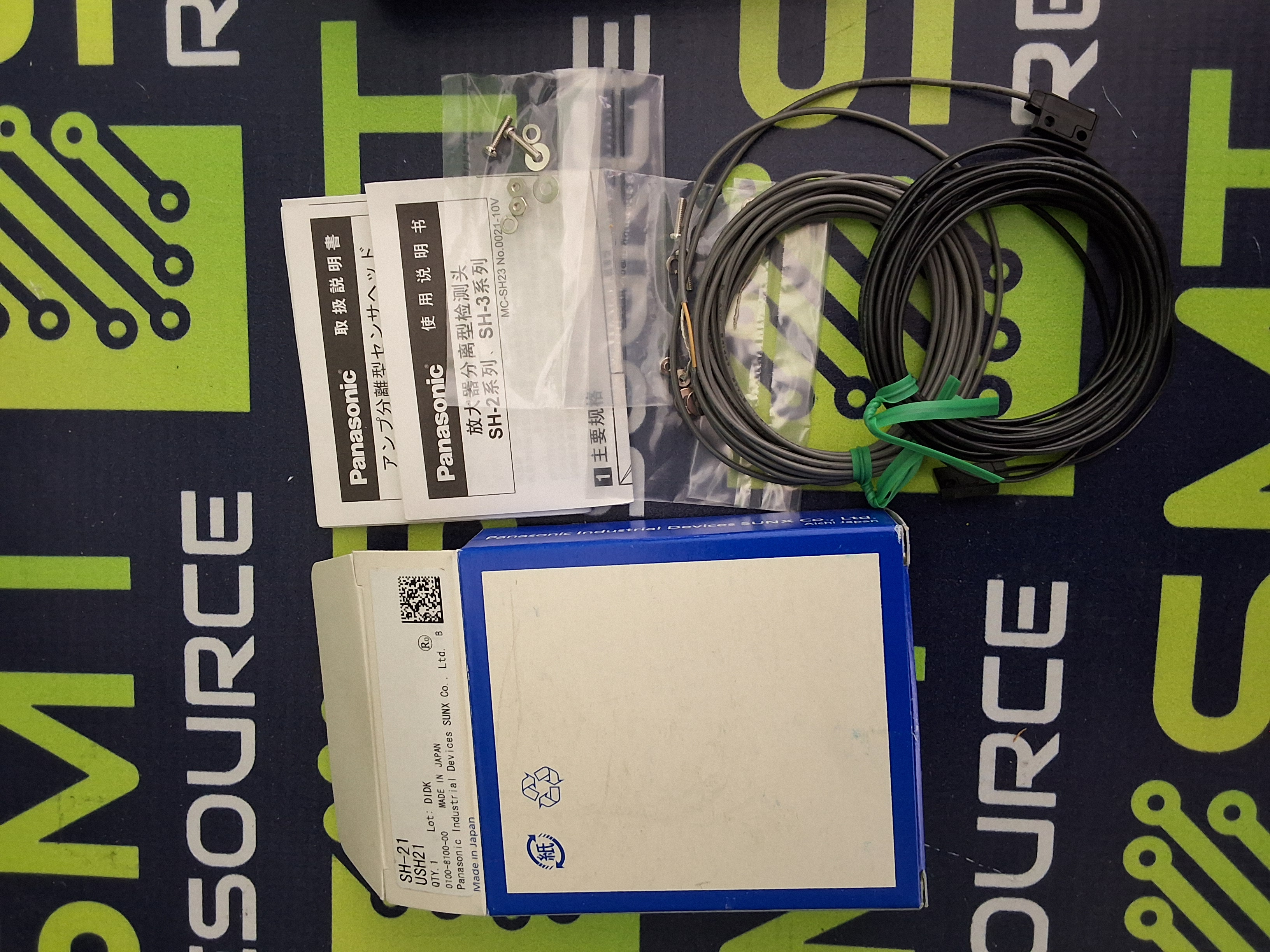 PANASONIC SH21 / SH21-USH21 ULTRA-THIN PHOTOELECTRIC SENSOR / SWITCH - BRAND NEW